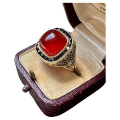 Art-Déco-Ring aus Karneol und Onyx von Bailey, Banks, & Biddle