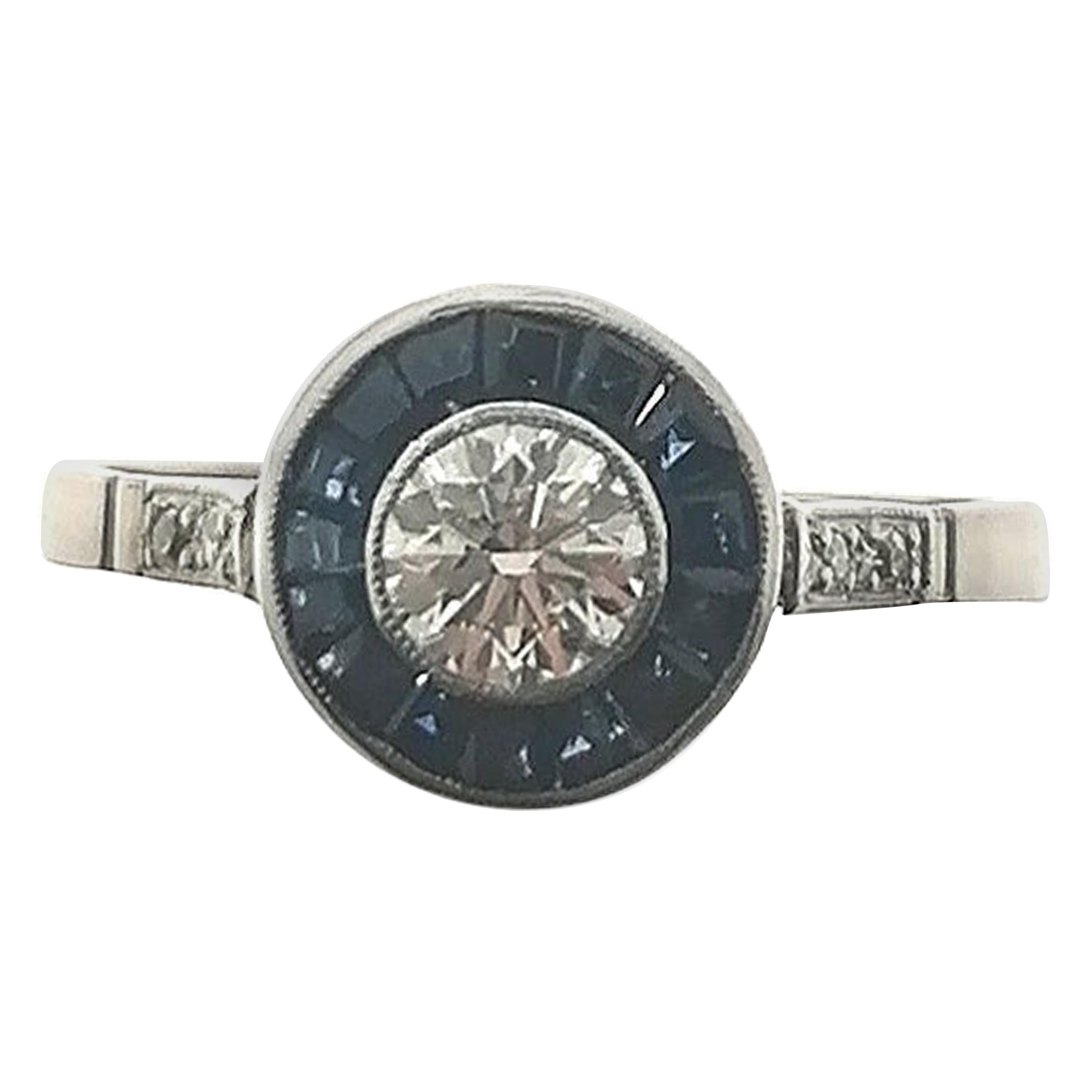 Art Deco Carré Sapphires and 0.45 Diamond Platinum Ring For Sale