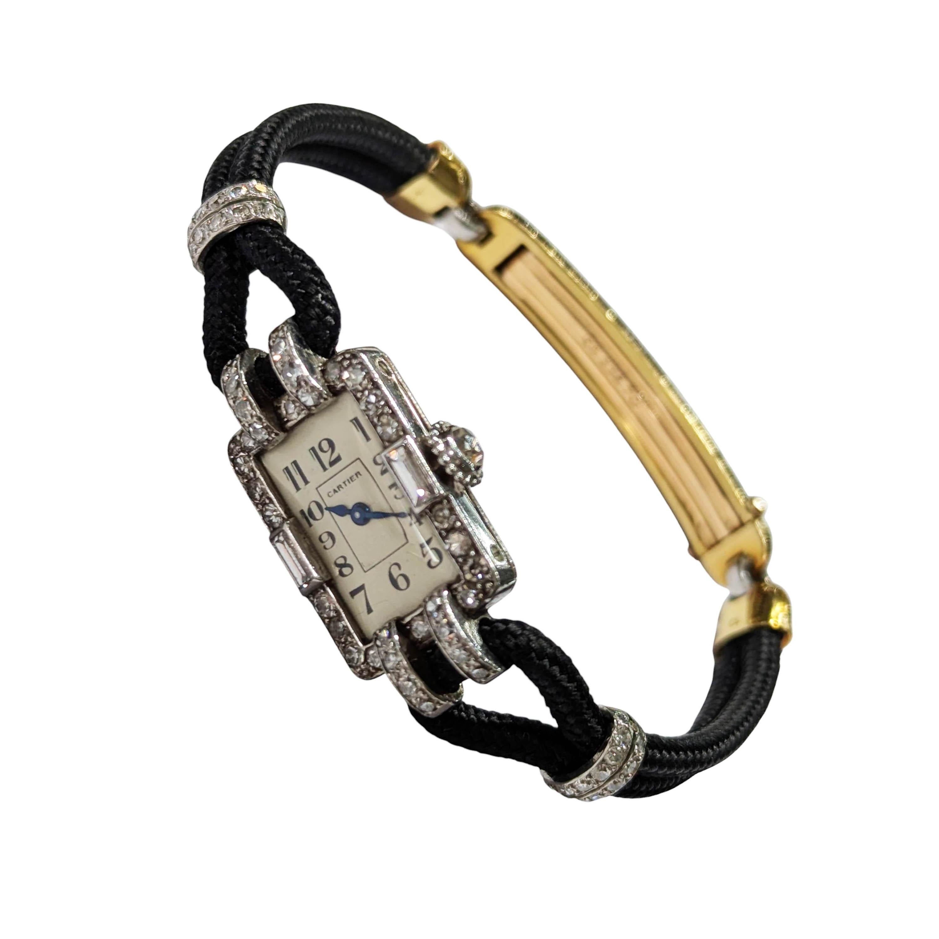 Montre de cocktail Art déco de Cartier en platine et émail, vers 1930 Pour femmes en vente