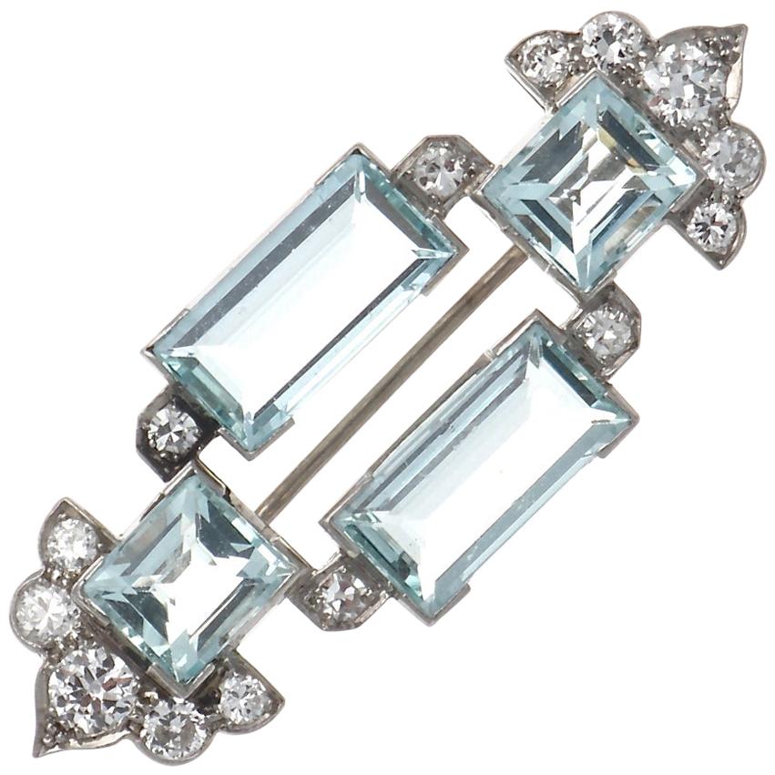 Art Deco Cartier London Aquamarine Diamond Platinum Brooch