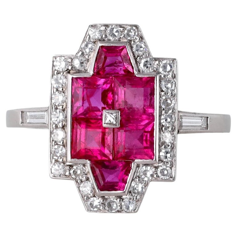 Bague Art Déco En Or 18K Blanc - Rubis Synthétique & Diamants - Taille 54 - Occasion Excellent État