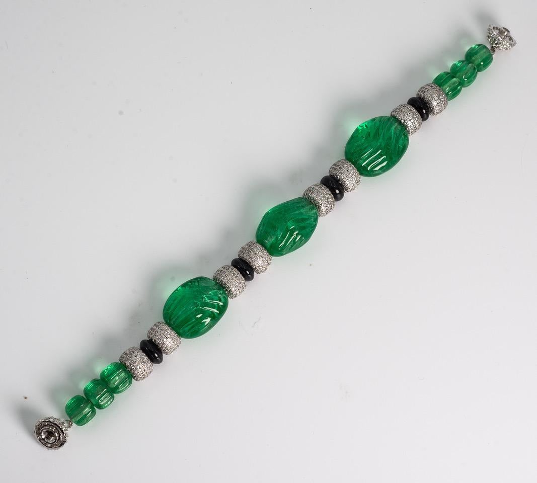 Kostümschmuck Art Deco Cartier Stil Smaragd-Diamant-Schmuck  Armband von Clive Kandel im Zustand „Hervorragend“ im Angebot in New York, NY