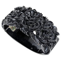 Art Deco Carved Bakelite Clamper Cuff