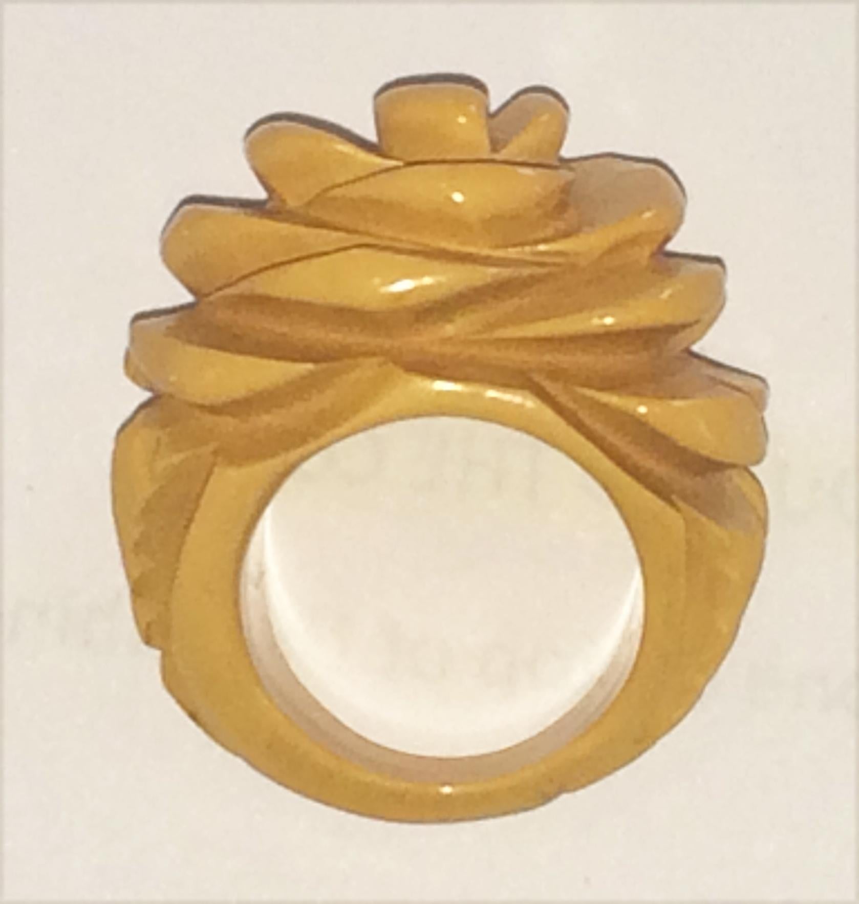 Women's Art Deco Carved corn yellow Bakelite ring