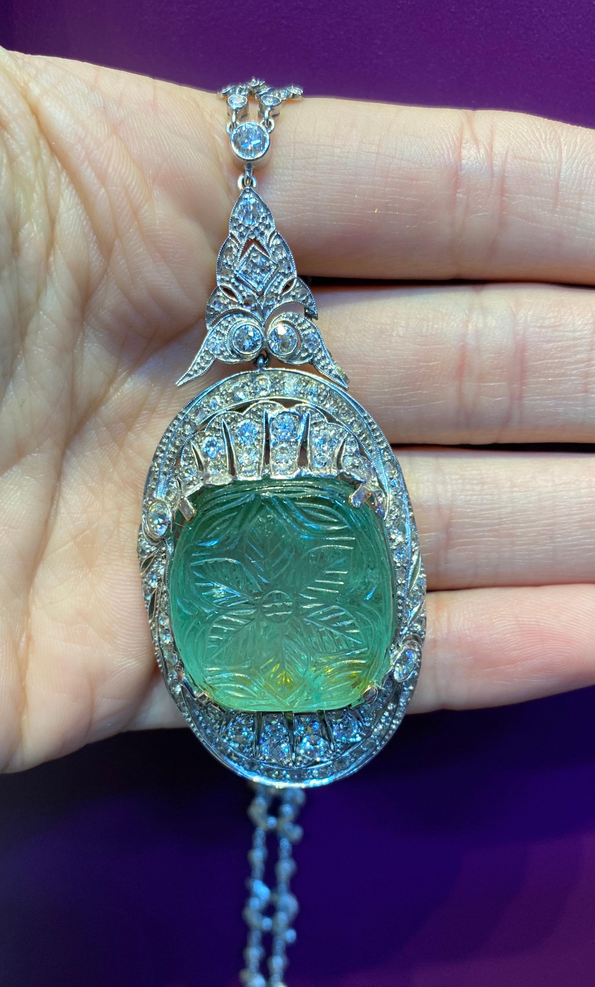 Art Deco Carved Emerald and Diamond Necklace For Sale 3