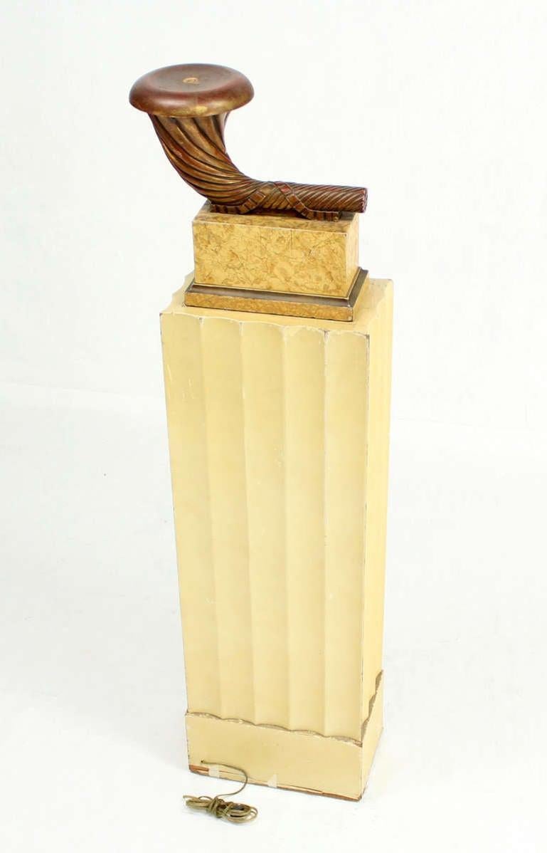 Gold Leaf Art Deco Carved Horn Shape on Scallop Woden Pedestal Floor Lamp Base For Sale