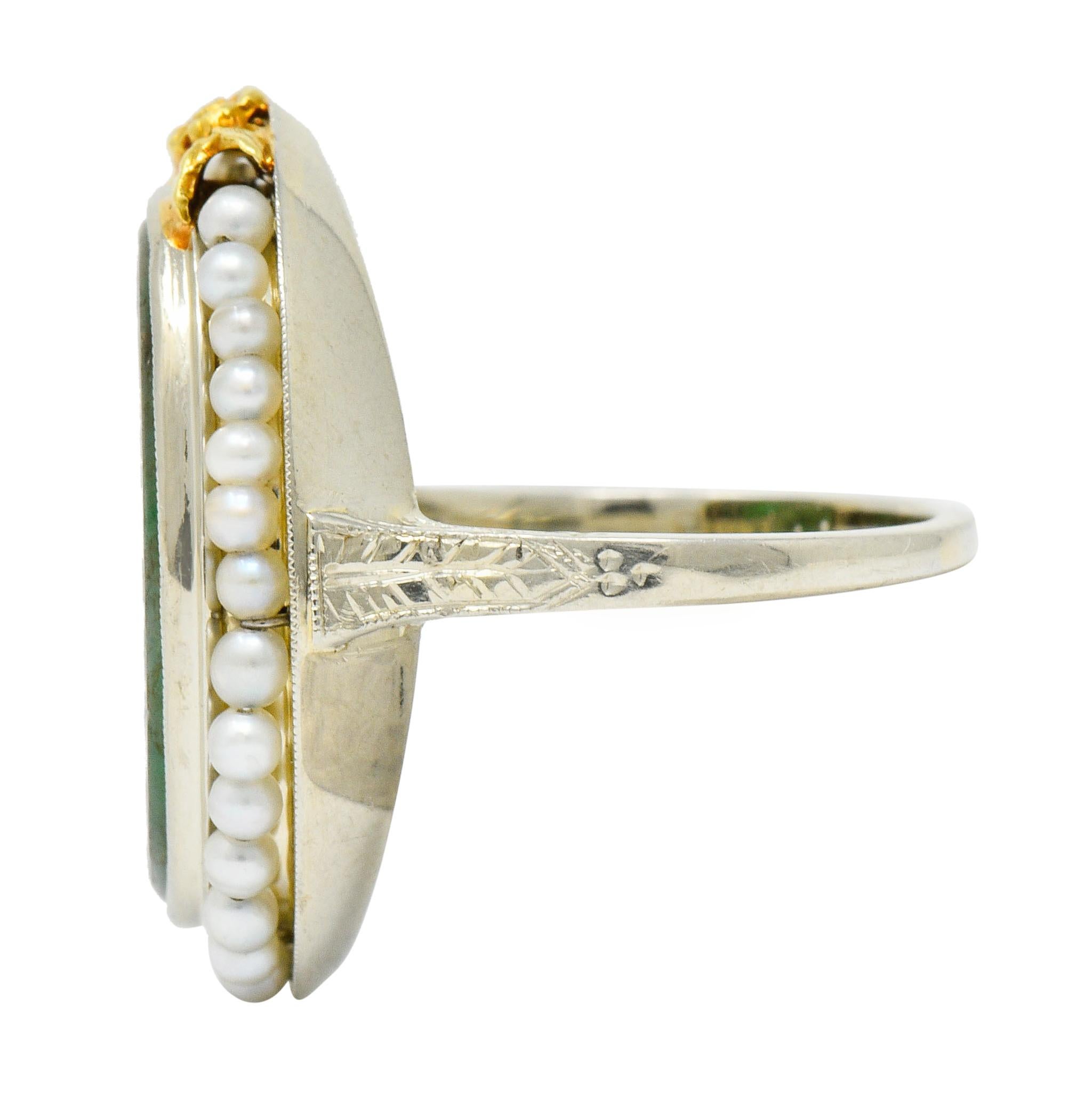 Women's or Men's Art Deco Carved Jade Pearl 18 Karat Two-Tone Gold Cluster Ring