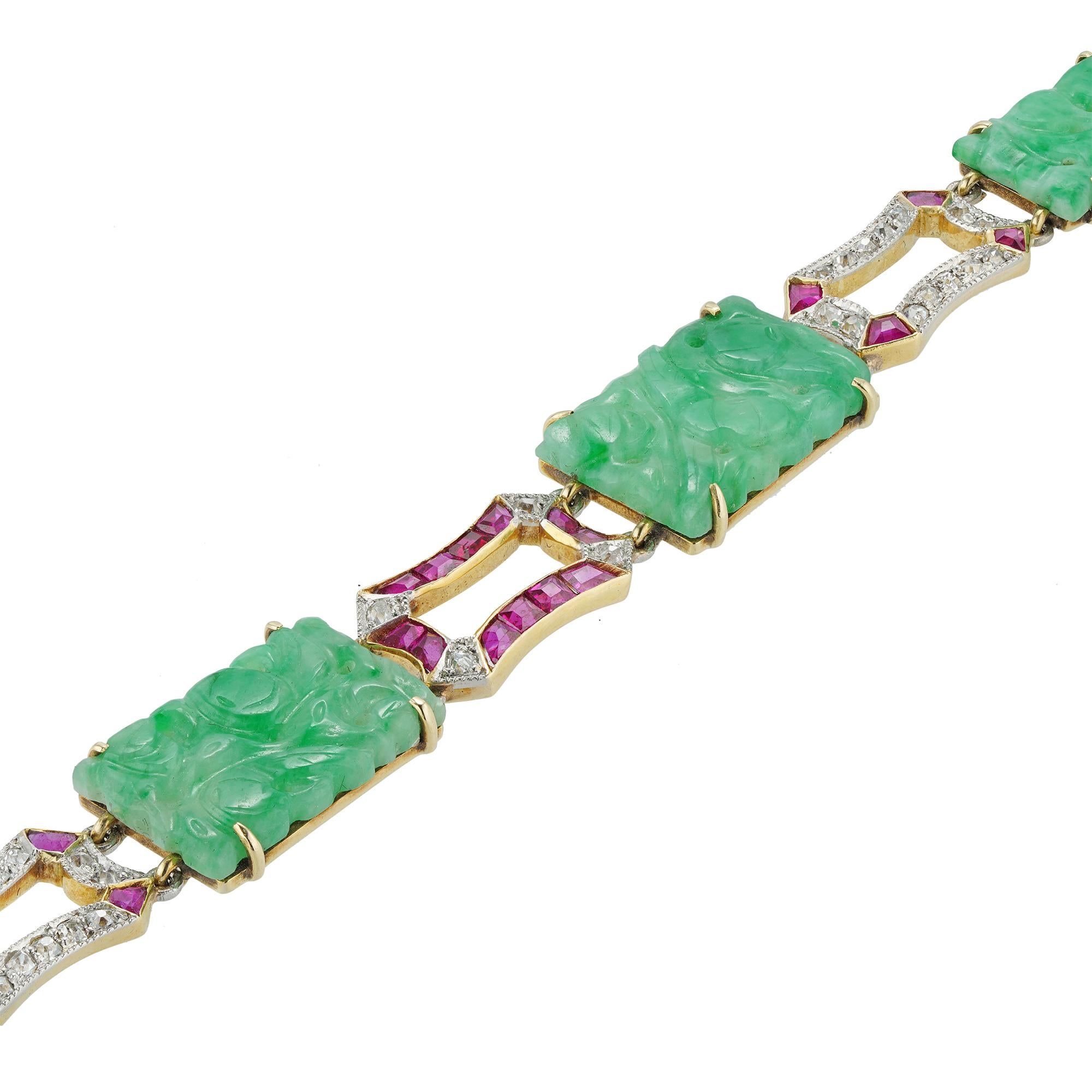 Art Deco Carved Jade Ruby Diamond Gold Plaque Bracelet For Sale 1