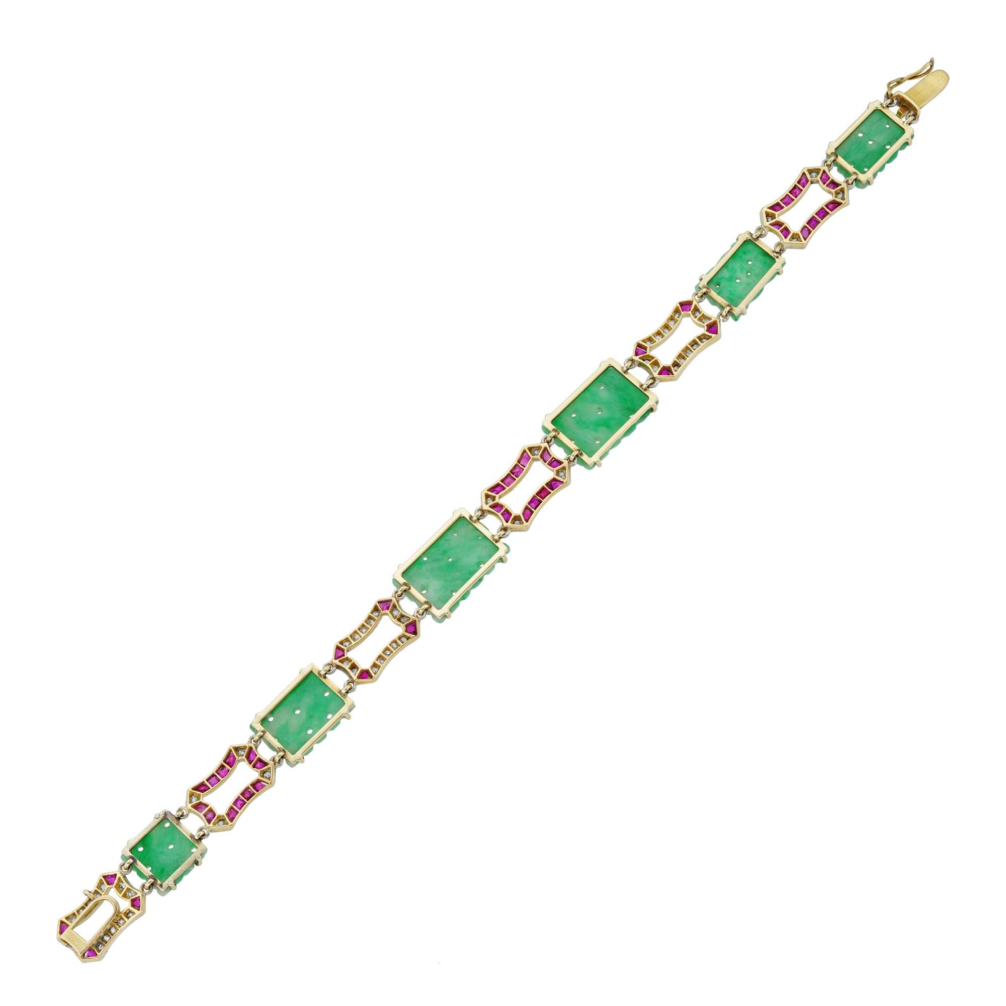 Art Deco Carved Jade Ruby Diamond Gold Plaque Bracelet For Sale 2
