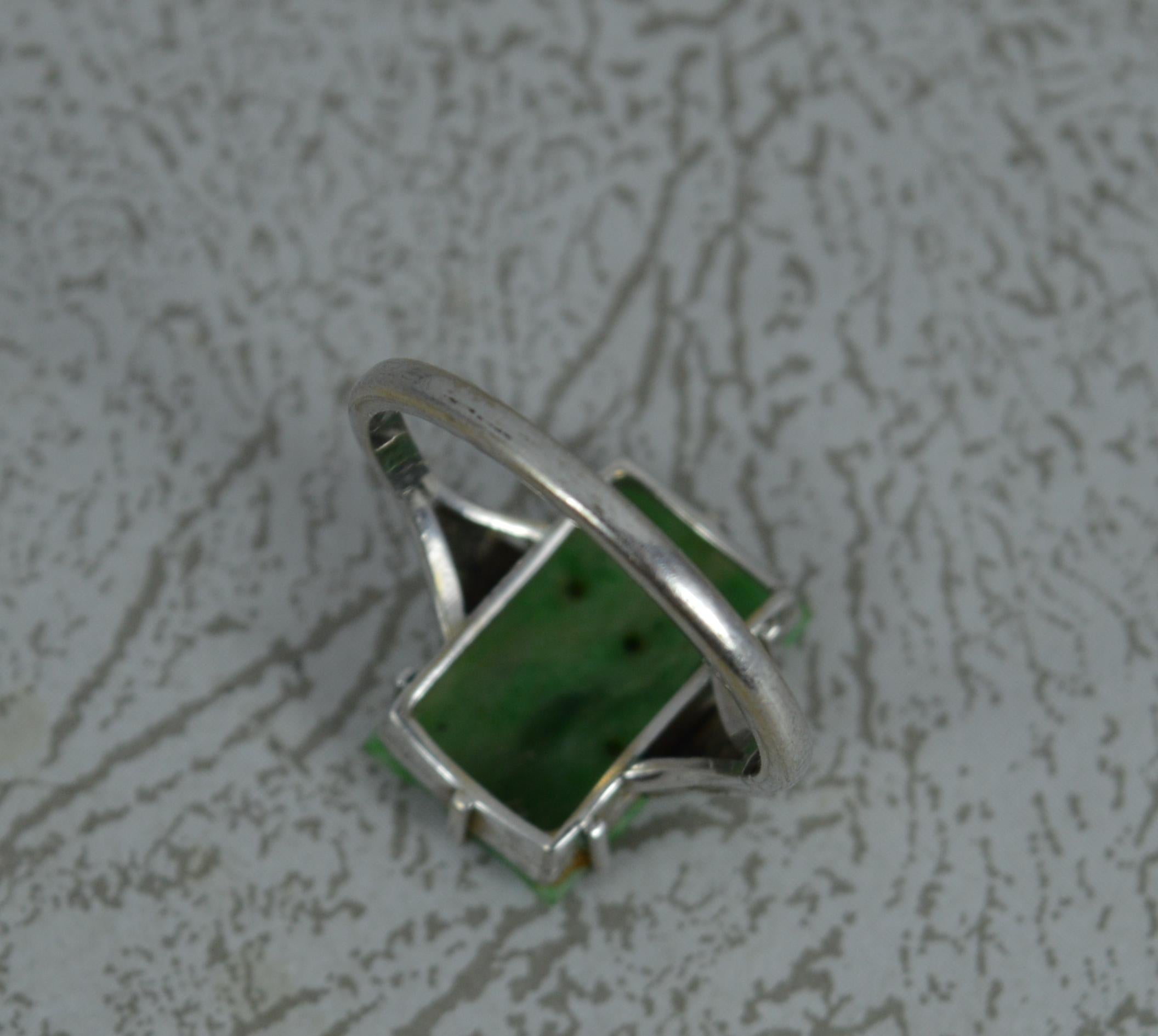 Art Deco Carved Jade Solitaire and 9 Carat White Gold Panel Ring In Excellent Condition In St Helens, GB