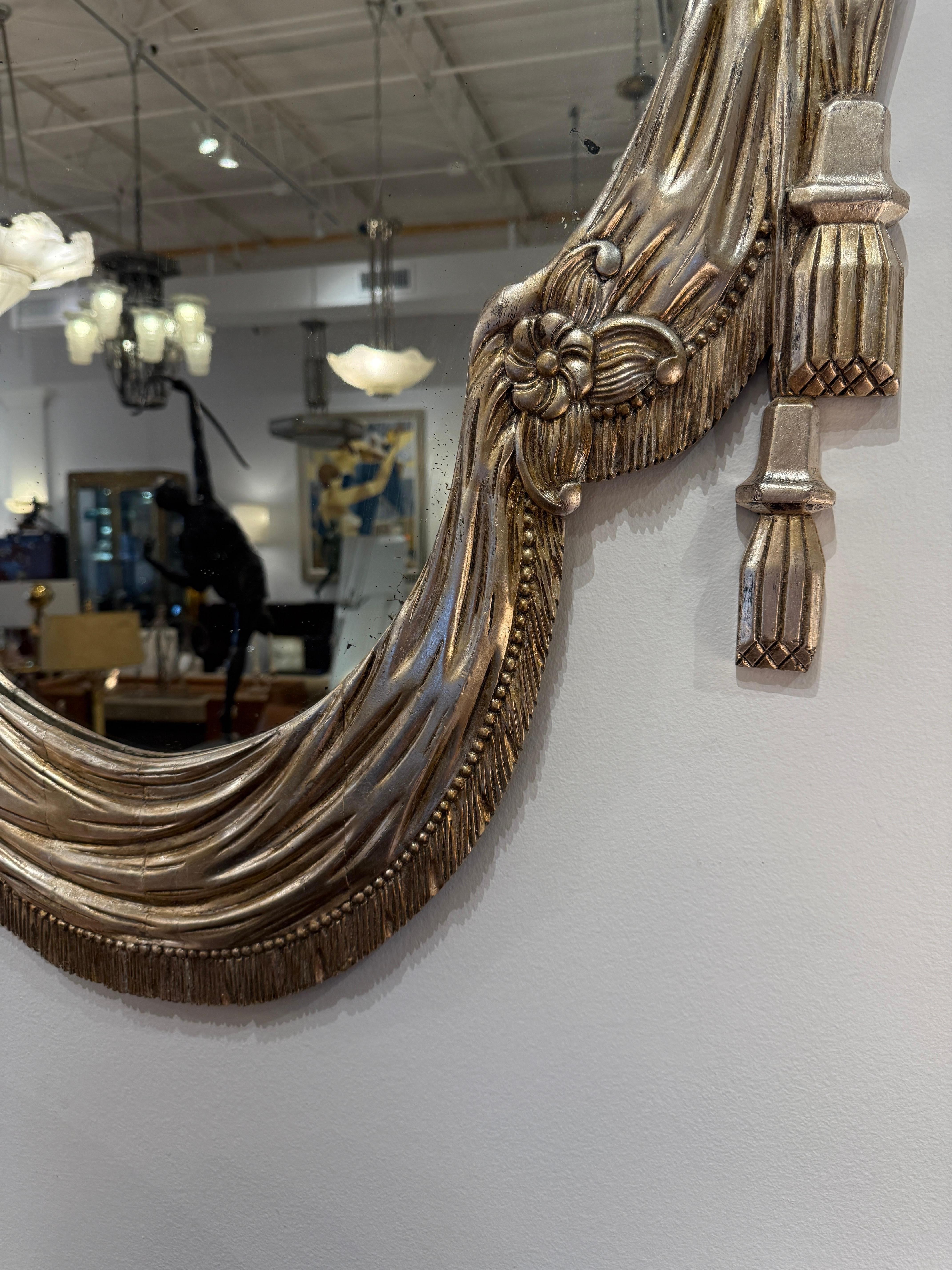 Art Deco Mirror geschnitzt im Zustand „Gut“ im Angebot in Miami, FL