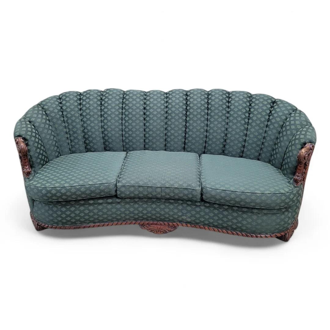 Art Deco - Canapé, chaise longue et ottoman sculptés et ornés à dossier Channel en vente 4
