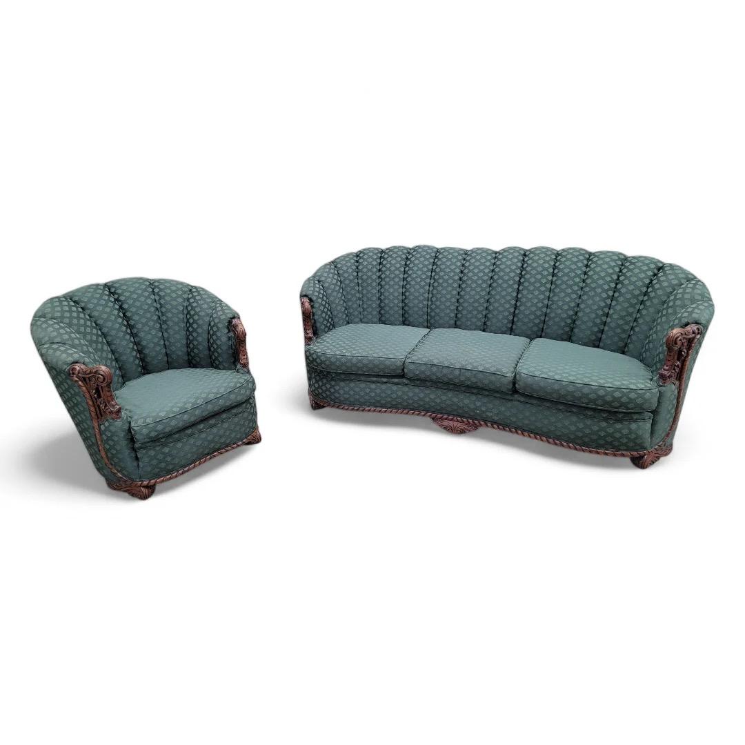 Art Deco - Canapé, chaise longue et ottoman sculptés et ornés à dossier Channel en vente 7