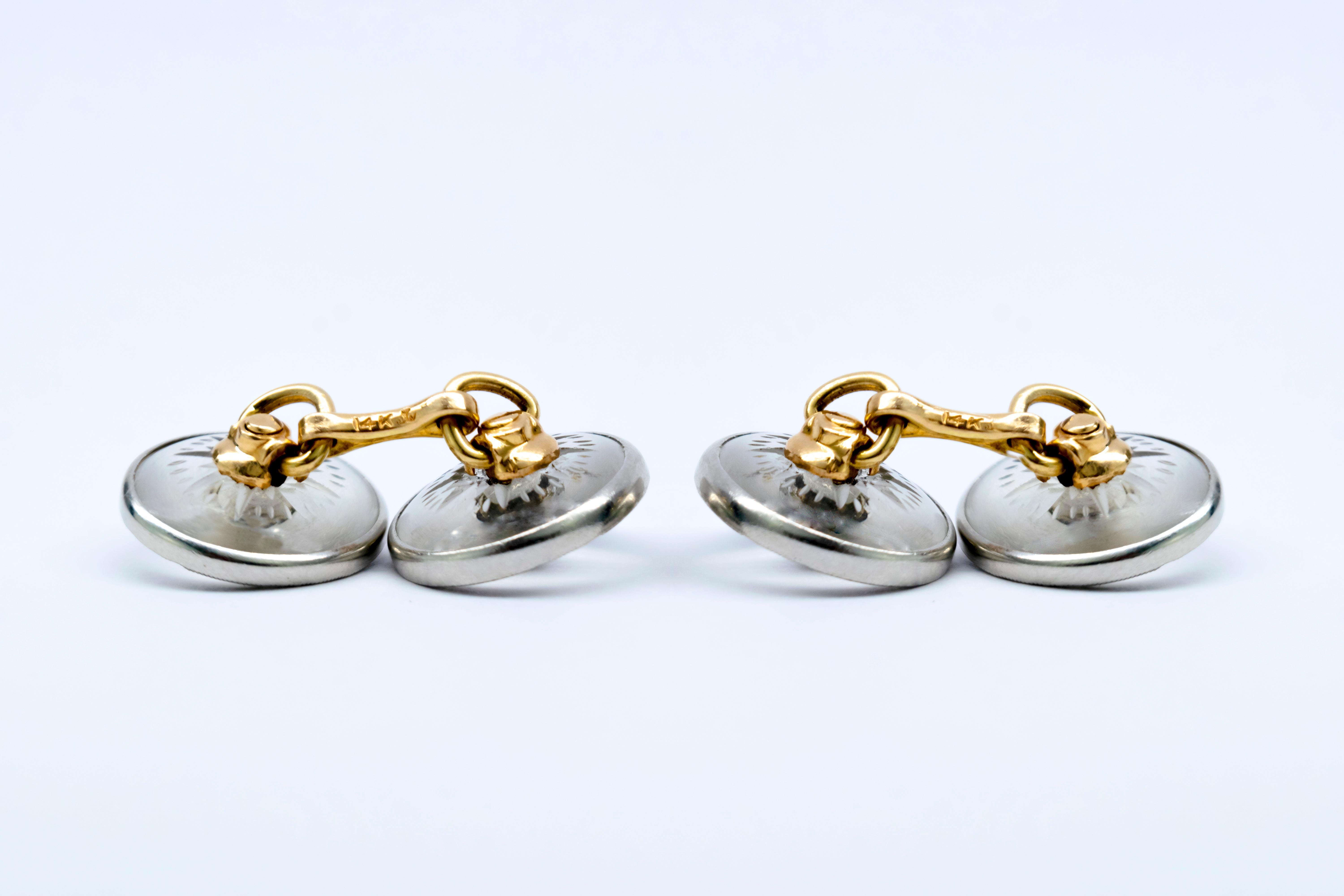 Art Deco Carved Rock Crystal and Sapphire Cufflinks In Good Condition For Sale In London, London