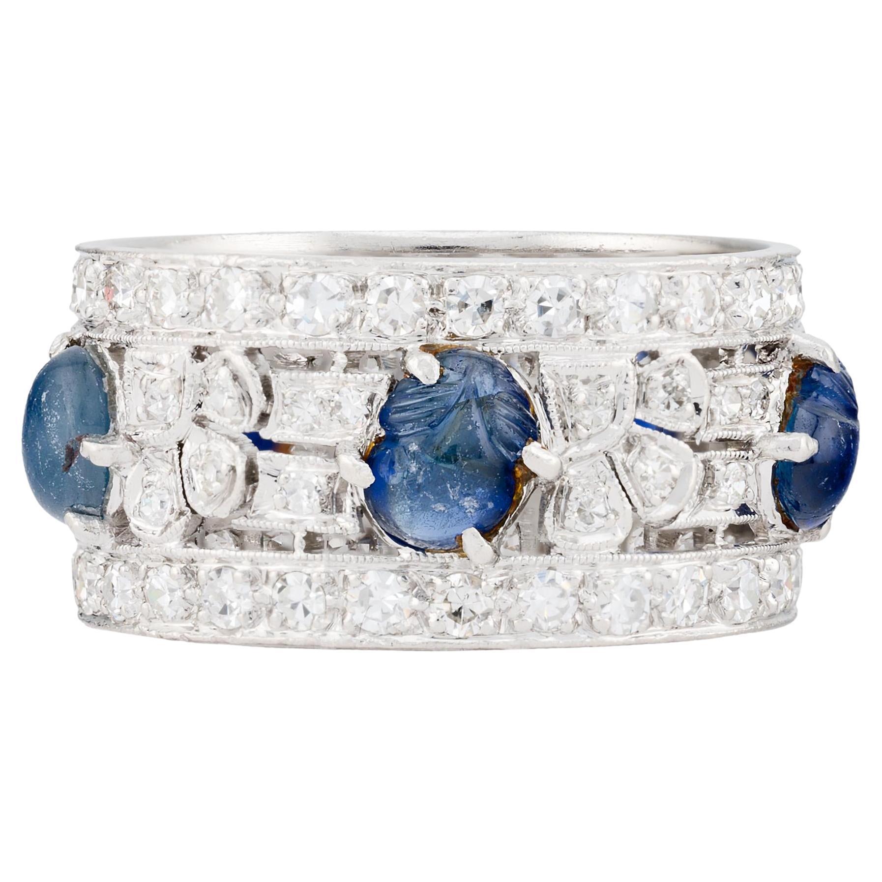Art Carved Saphir & Diamant Ring mit breitem Band in Platin