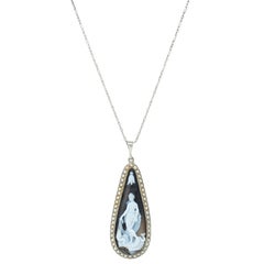 Collares colgantes de perlas
