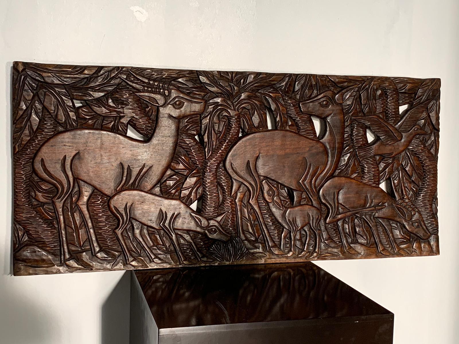Art Deco Carved Walnut Decorative Panel, 1930s In Good Condition In Montelabbate, PU