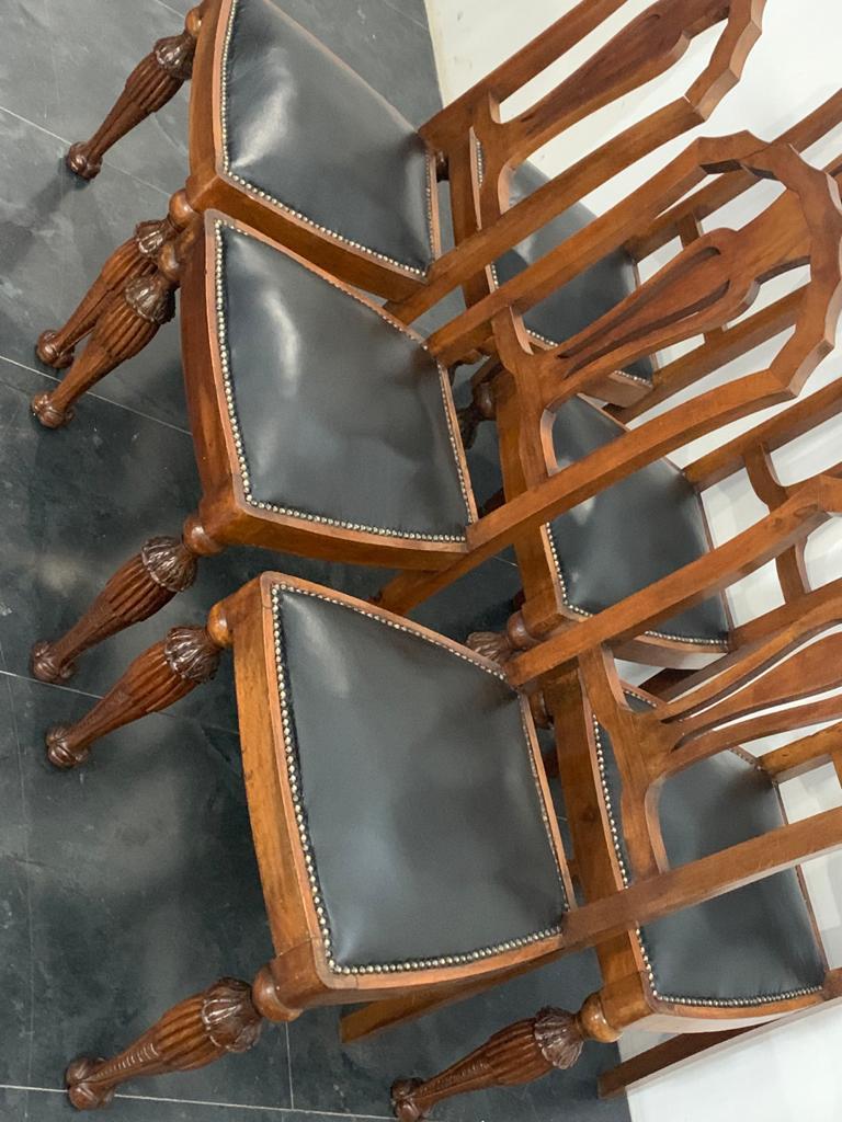 Art Deco Carved Walnut Dining Chairs, 1930s, Set of 6 In Good Condition For Sale In Montelabbate, PU