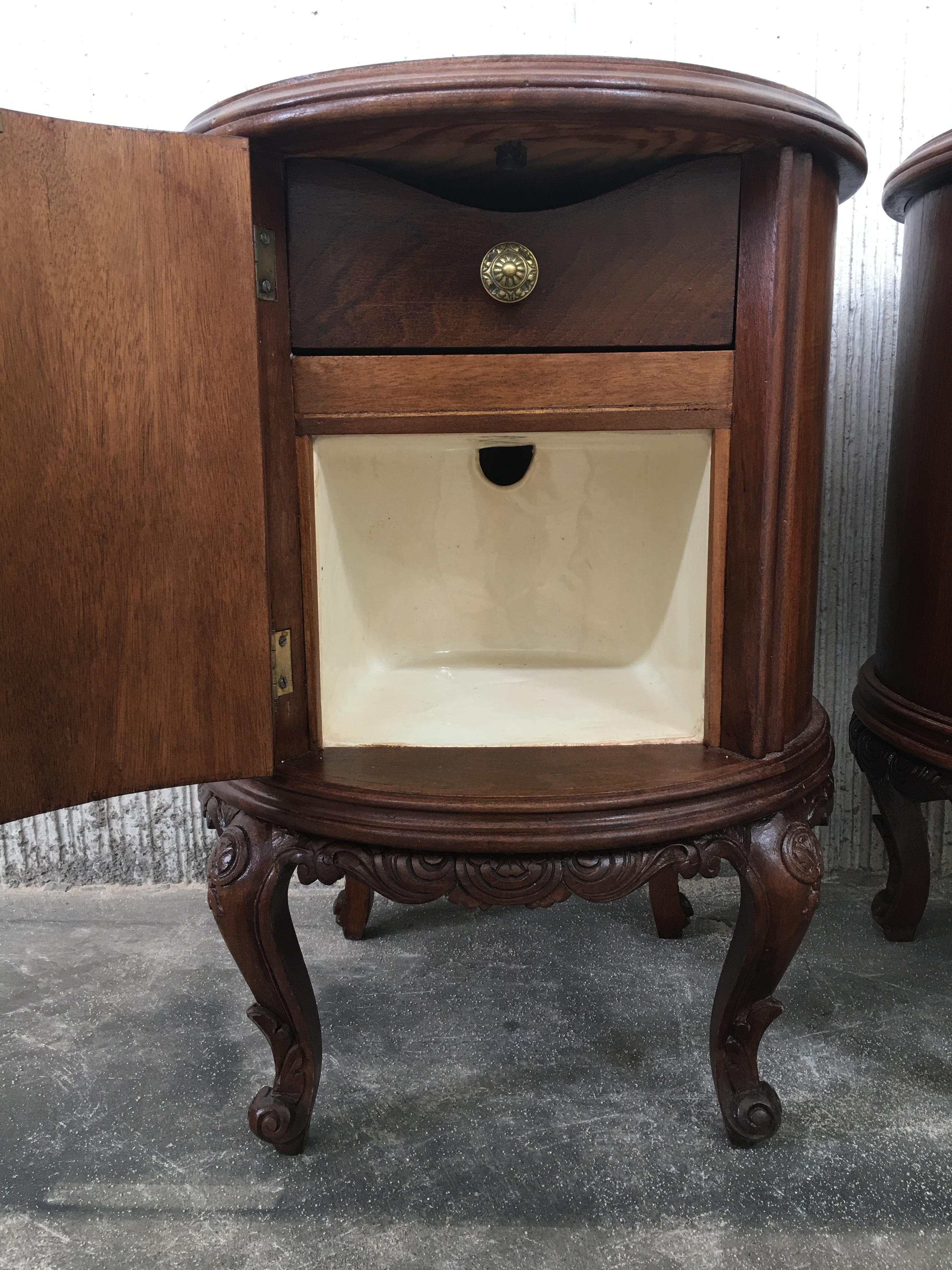 19th Century Art Deco Carved Walnut Round Nightstands, a Pair