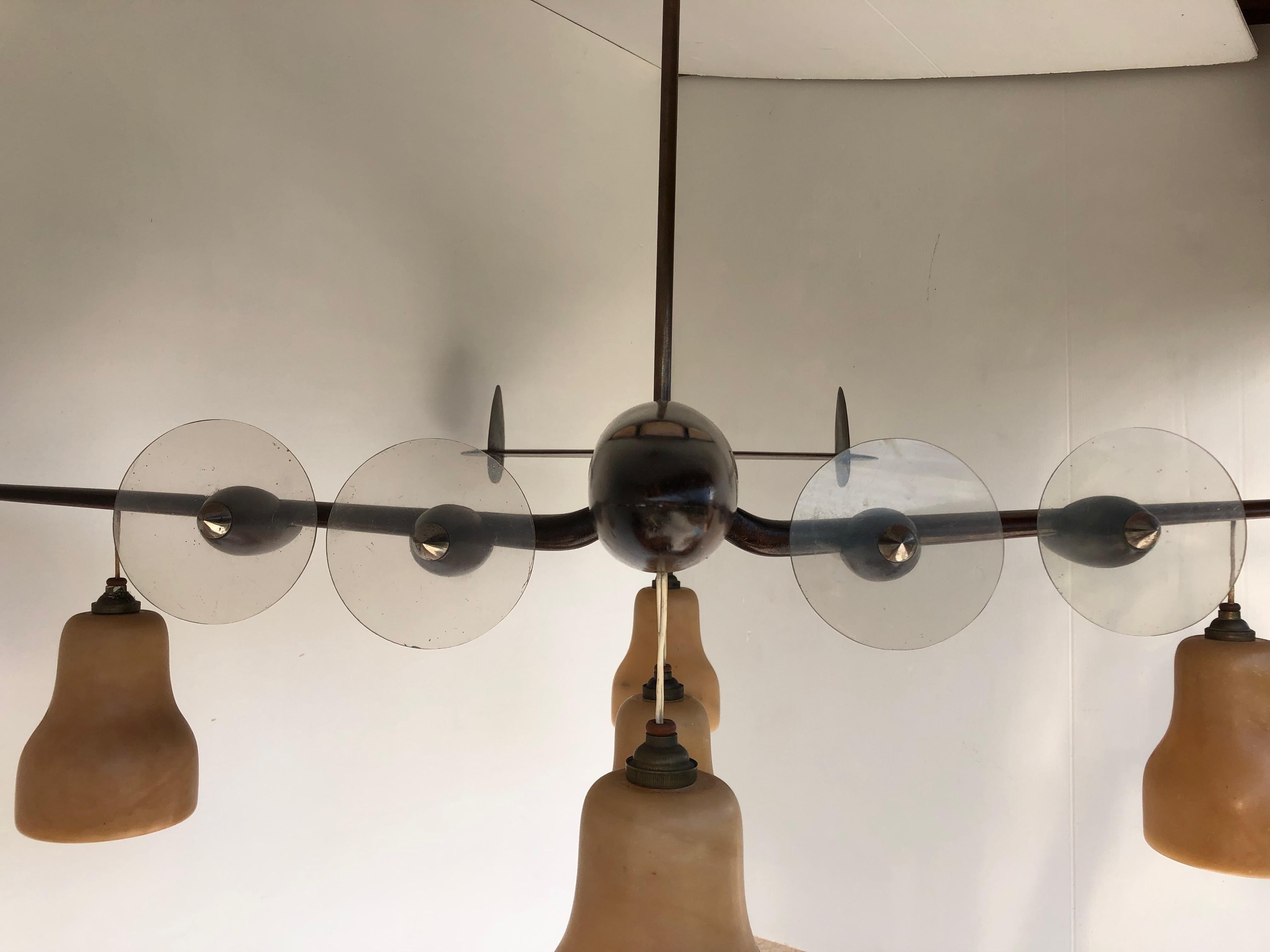 Lampadario a forma di aeroplano in legno intagliato Art Carved 5 luci in vendita 3