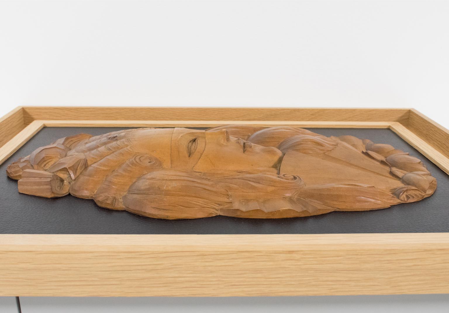 Mid-20th Century Carved Wood Venetian Mask Portrait Wall Panel Sculpture, circa 1930 For Sale