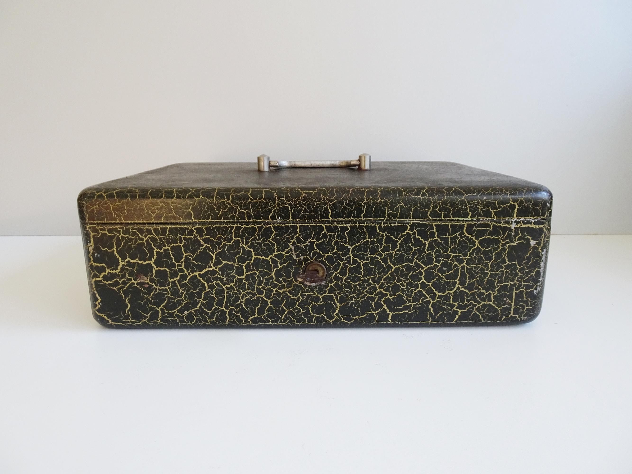 Art Deco Cash Box, France 1930s For Sale 1
