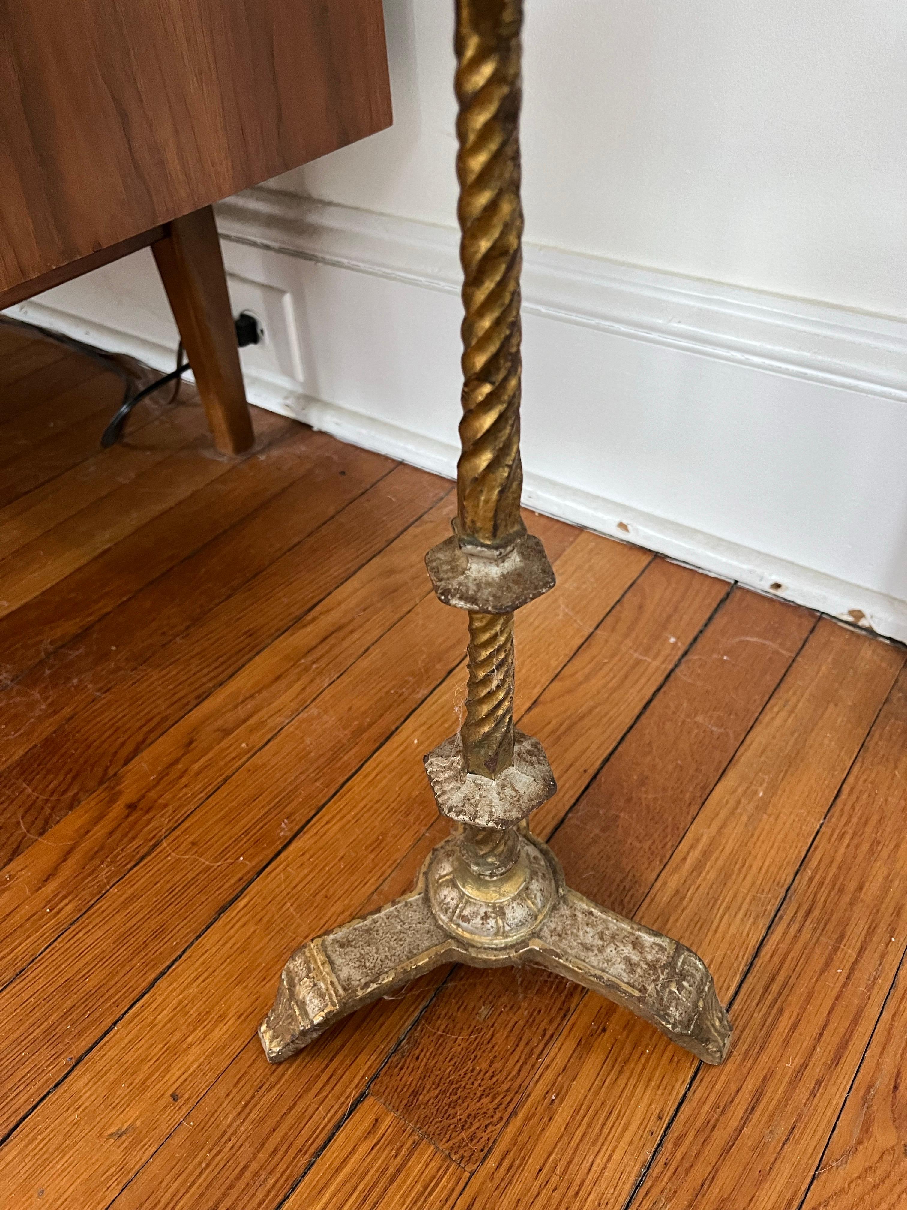 Cenicero de Hierro Fundido Art Decó Soporte para Fumar siglo XX en venta