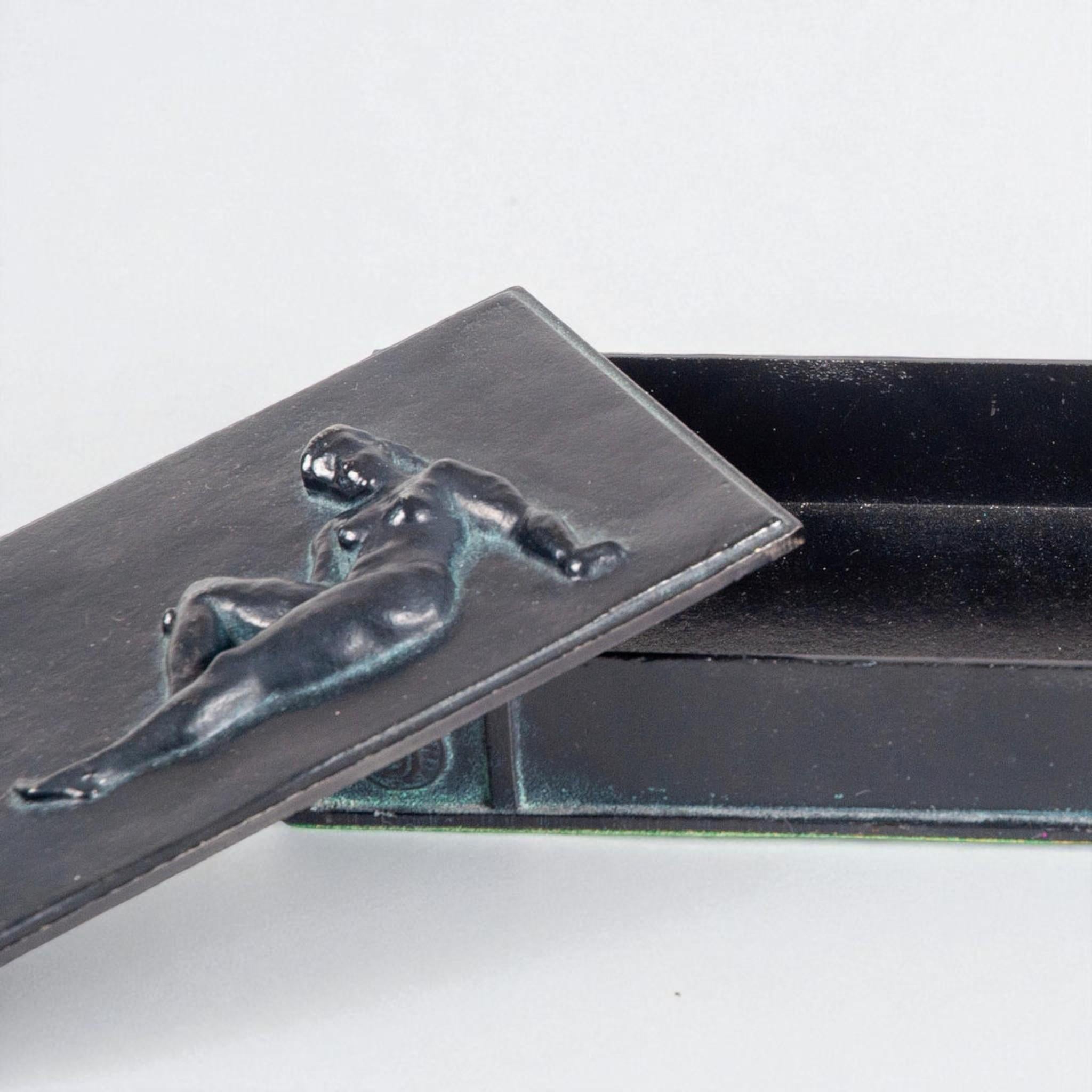 Swedish Modern Art Deco Cast Iron Box by Husqvarna, Sweden, 1930s In Good Condition For Sale In Stockholm, SE