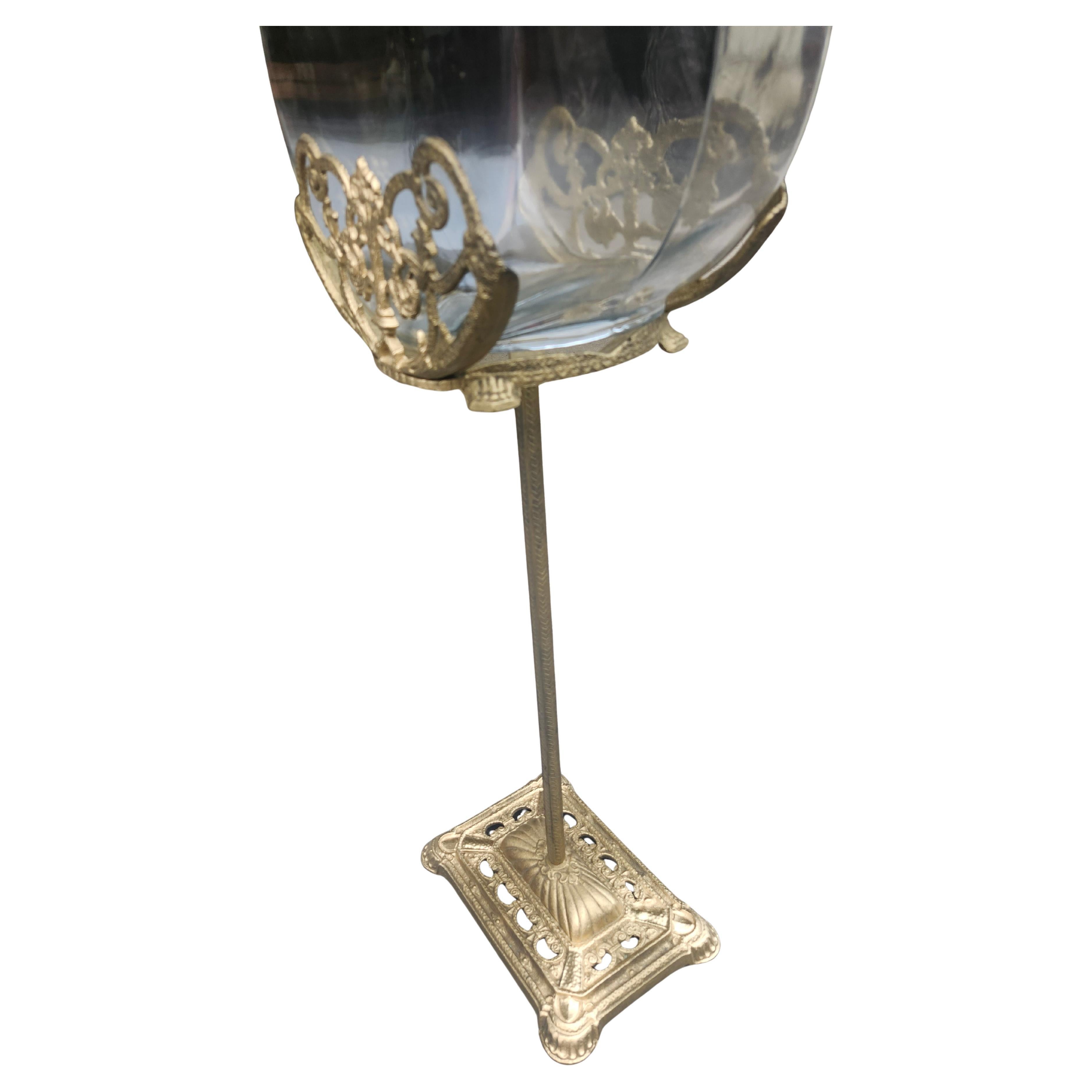 Art Deco Fischglasständer aus Gusseisen von 1930 mit Klarglasschale (Art déco) im Angebot