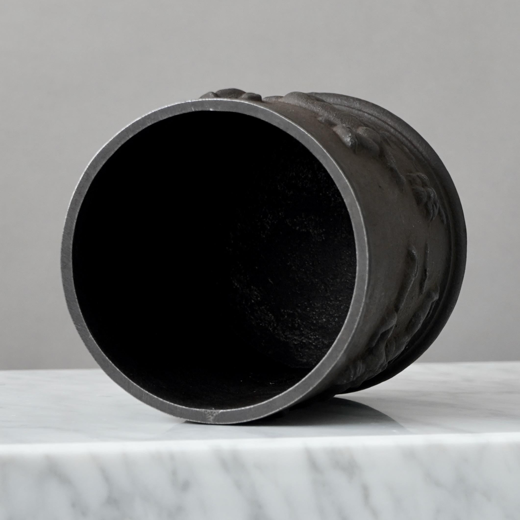 Art Deco Cast Iron Jar by Carl Elmberg, Nafveqvarns Bruk, Sweden, 1920s For Sale 9