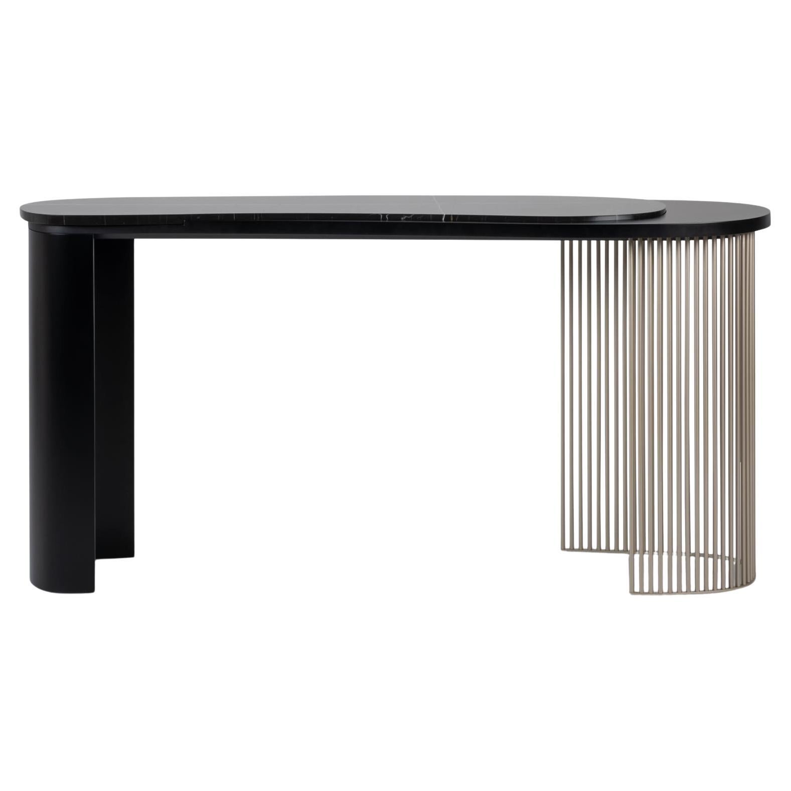 Art Deco Castelo Console, Contemporary Collection, Handcrafted in Portugal - Europe by Greenapple.

The Castelo marble console table pays tribute to Portugal’s historic castles, embodying their timeless grandeur and enduring strength through a