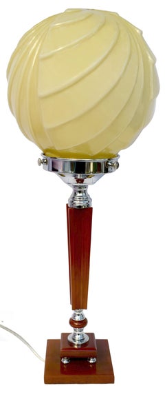 Art Deco Catalin Phenolic Bakelite Lamp, circa 1930s
