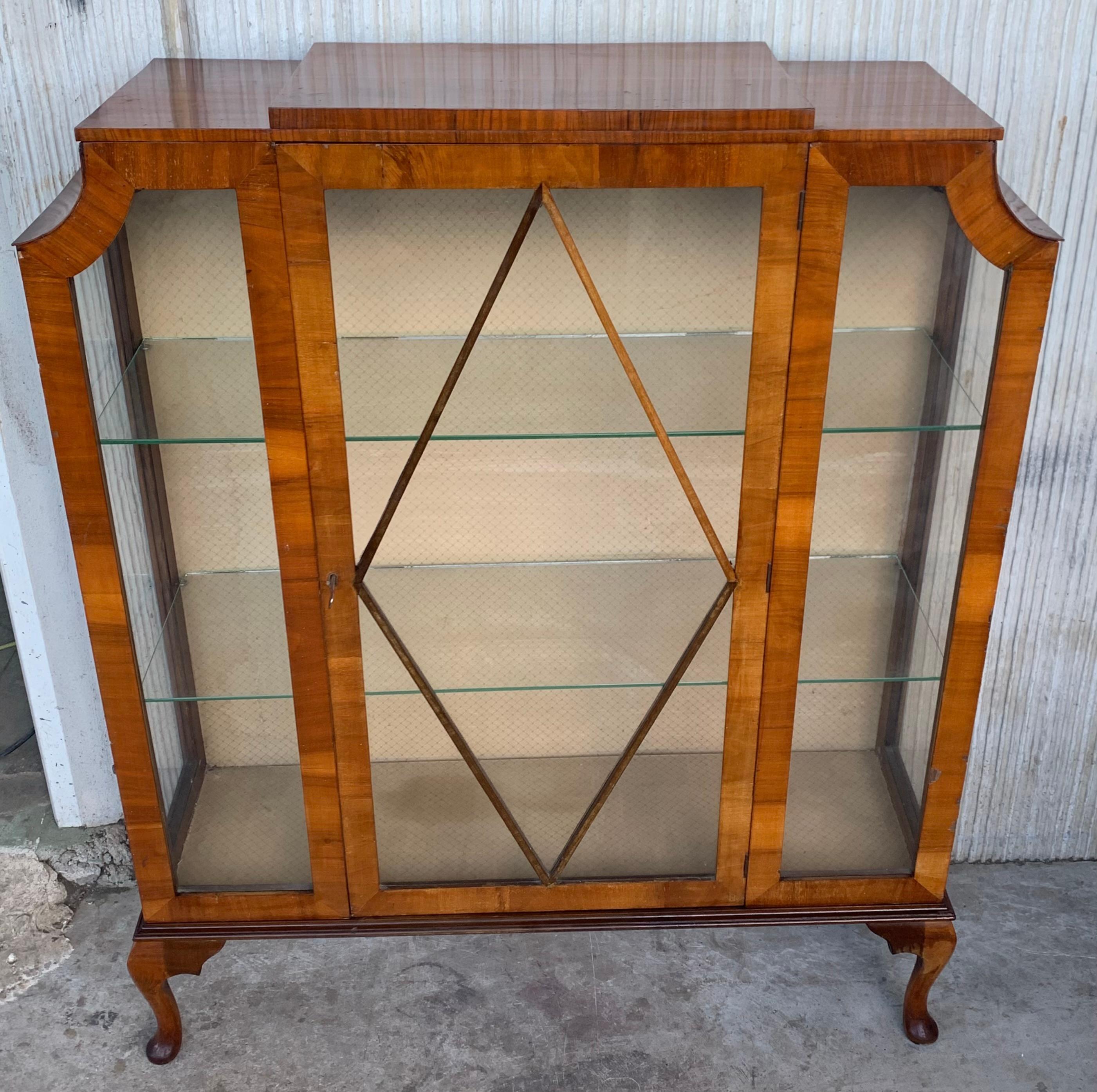 art deco vitrine