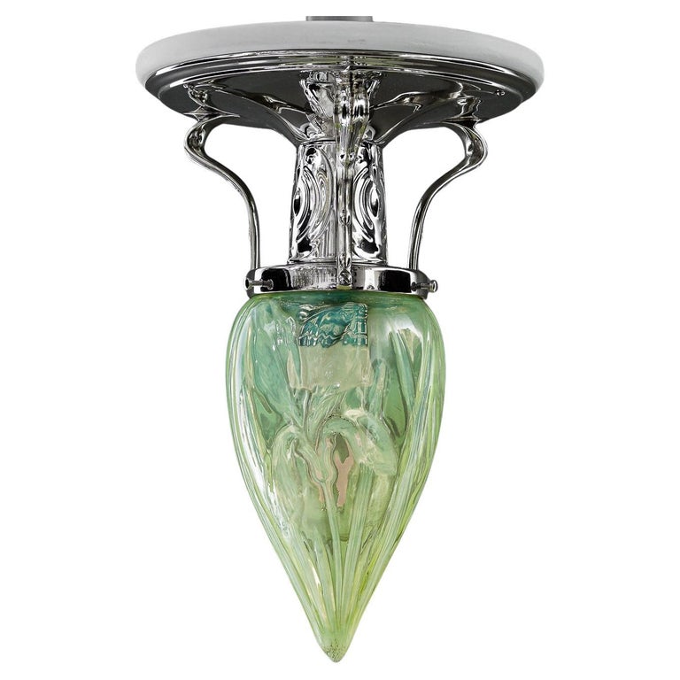 ANCIEN PLAFONNIER VASQUE Art Deco En Verre Pressé Moulé Rose Non Signé