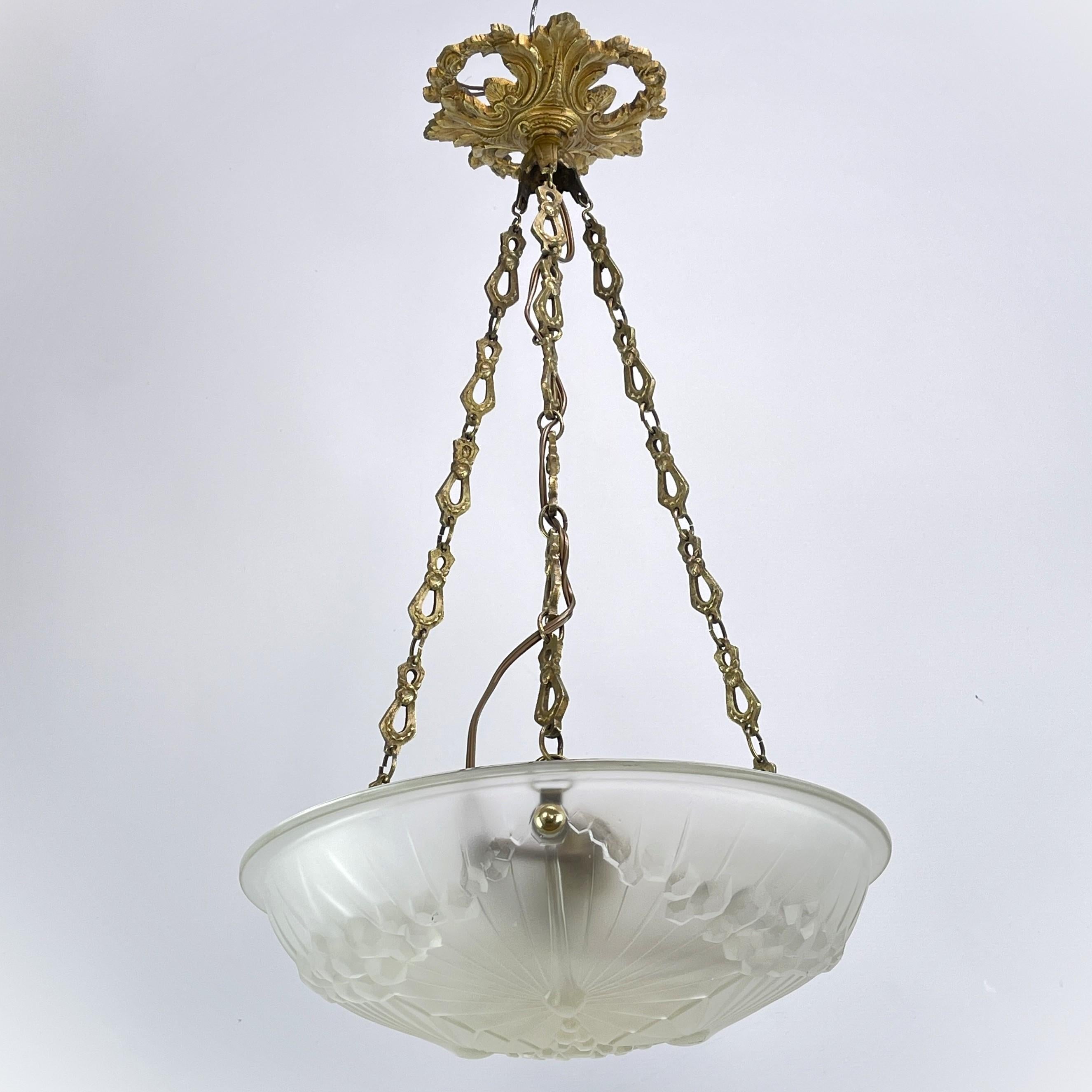 French Art Deco ceiling lamp bronze glass bowl, 1930s