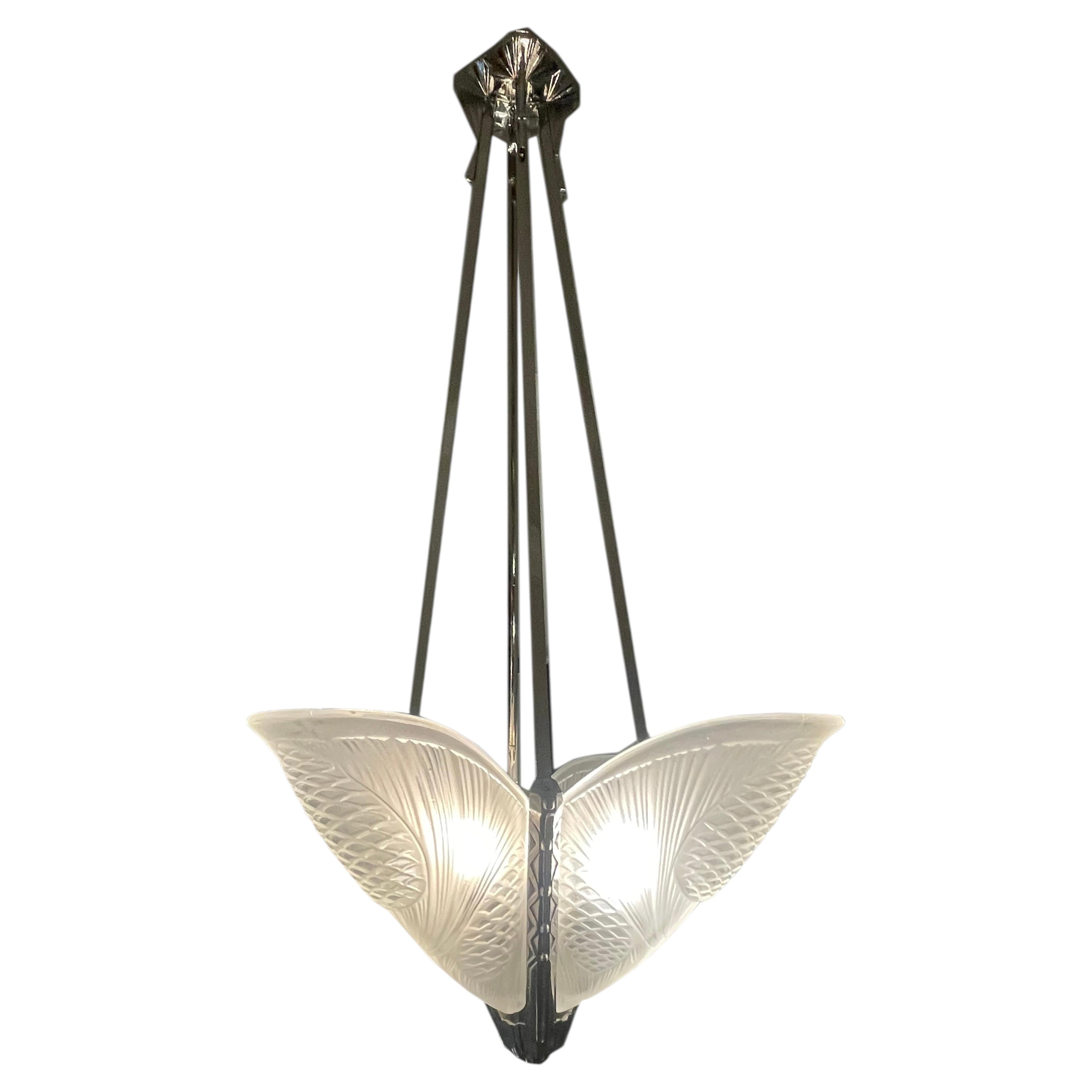 Art Deco ceiling lamp Degué France arround 1930 220V For Sale