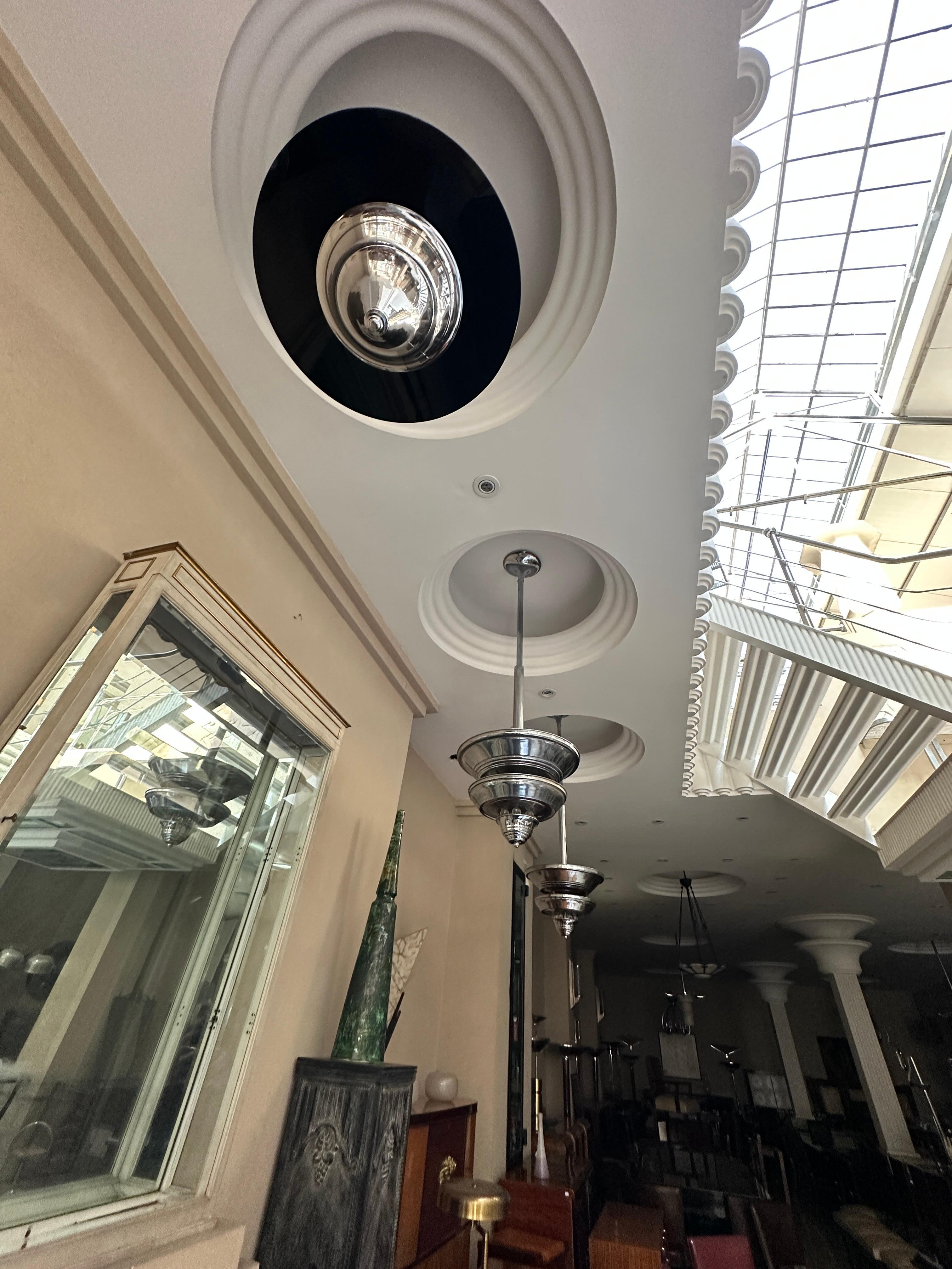 Lampada da soffitto Art Deco, Germania, 1920, Stile: Art Déco in cromo e opalina in vendita 6