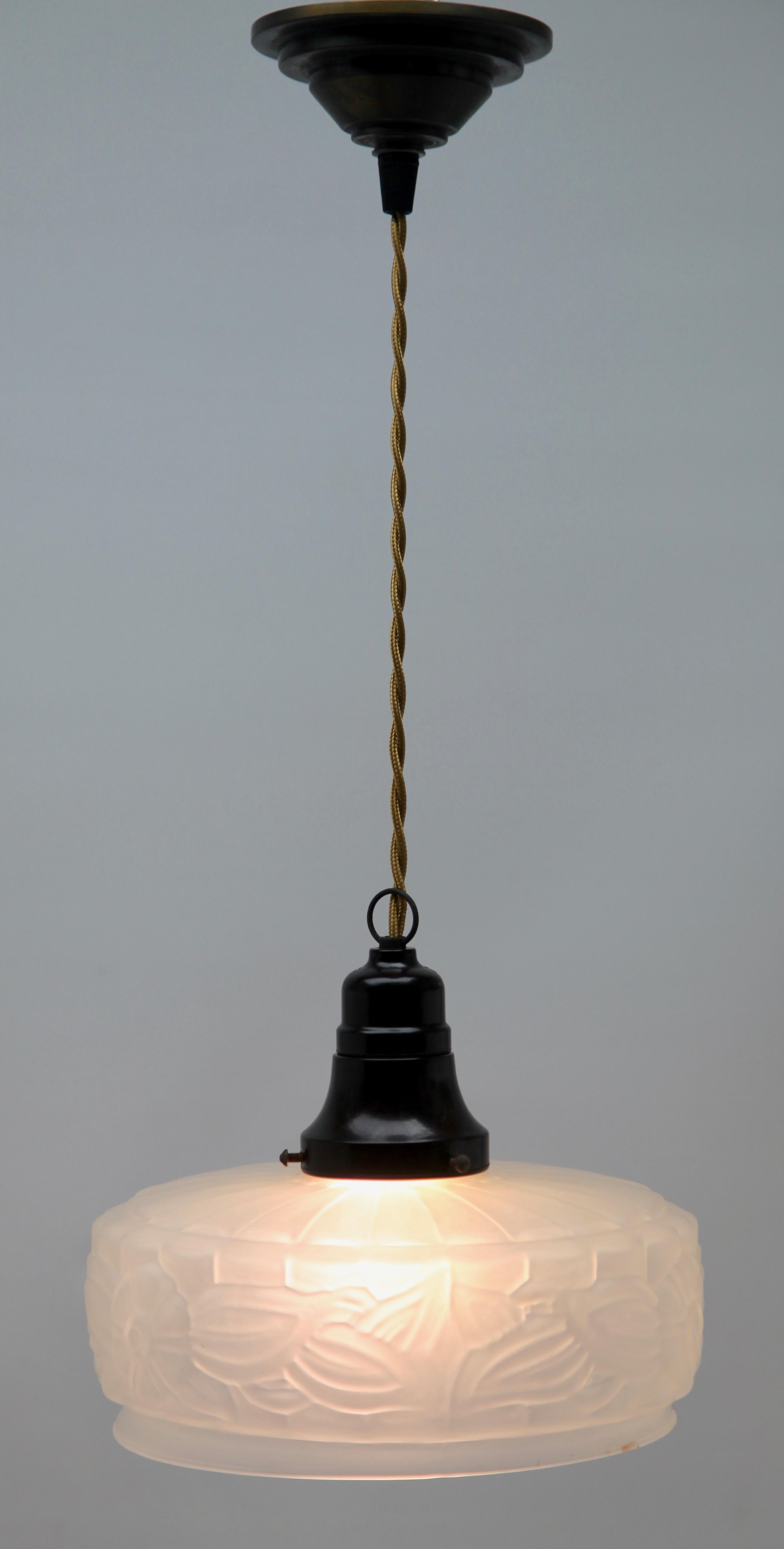 Belgian Art Deco Ceiling Lamp, Scailmont Belgium Glass Shade, 1930s