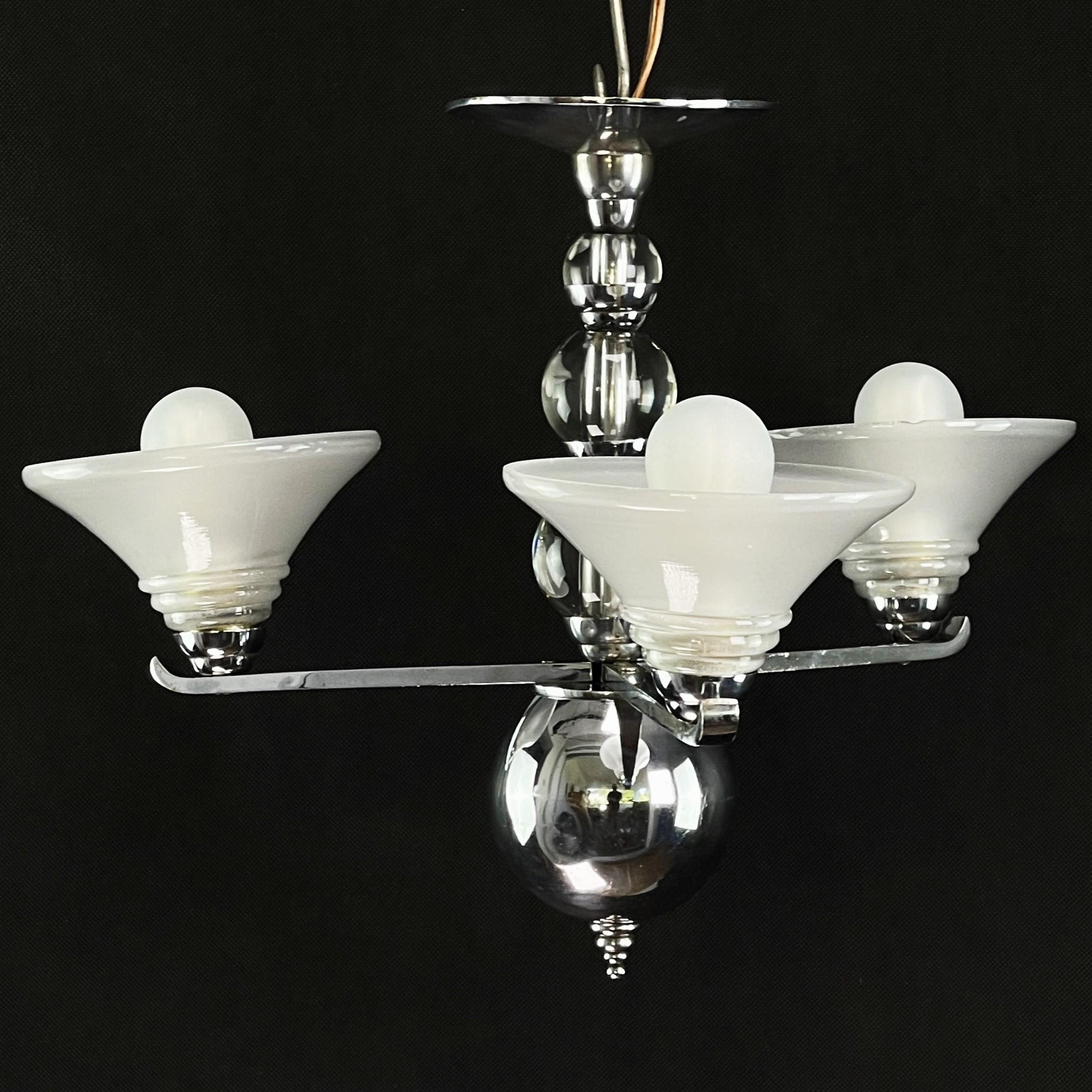 Art Deco Ceiling Lamp with Glass Balls, Machine Age, 1920s In Good Condition For Sale In Saarburg, RP
