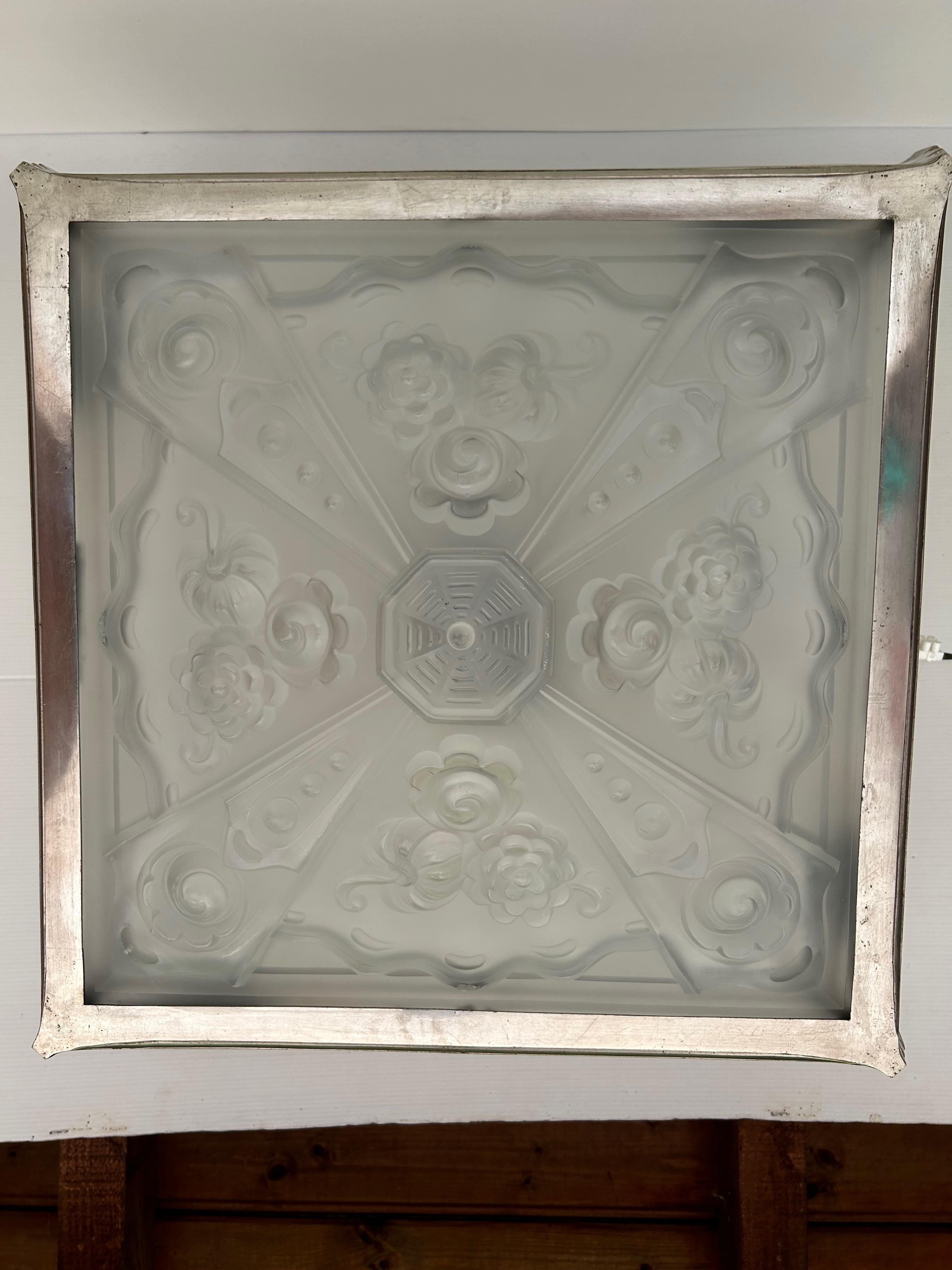 20th Century Art Deco Ceiling Light Attributed to Val Saint Lambert For Sale