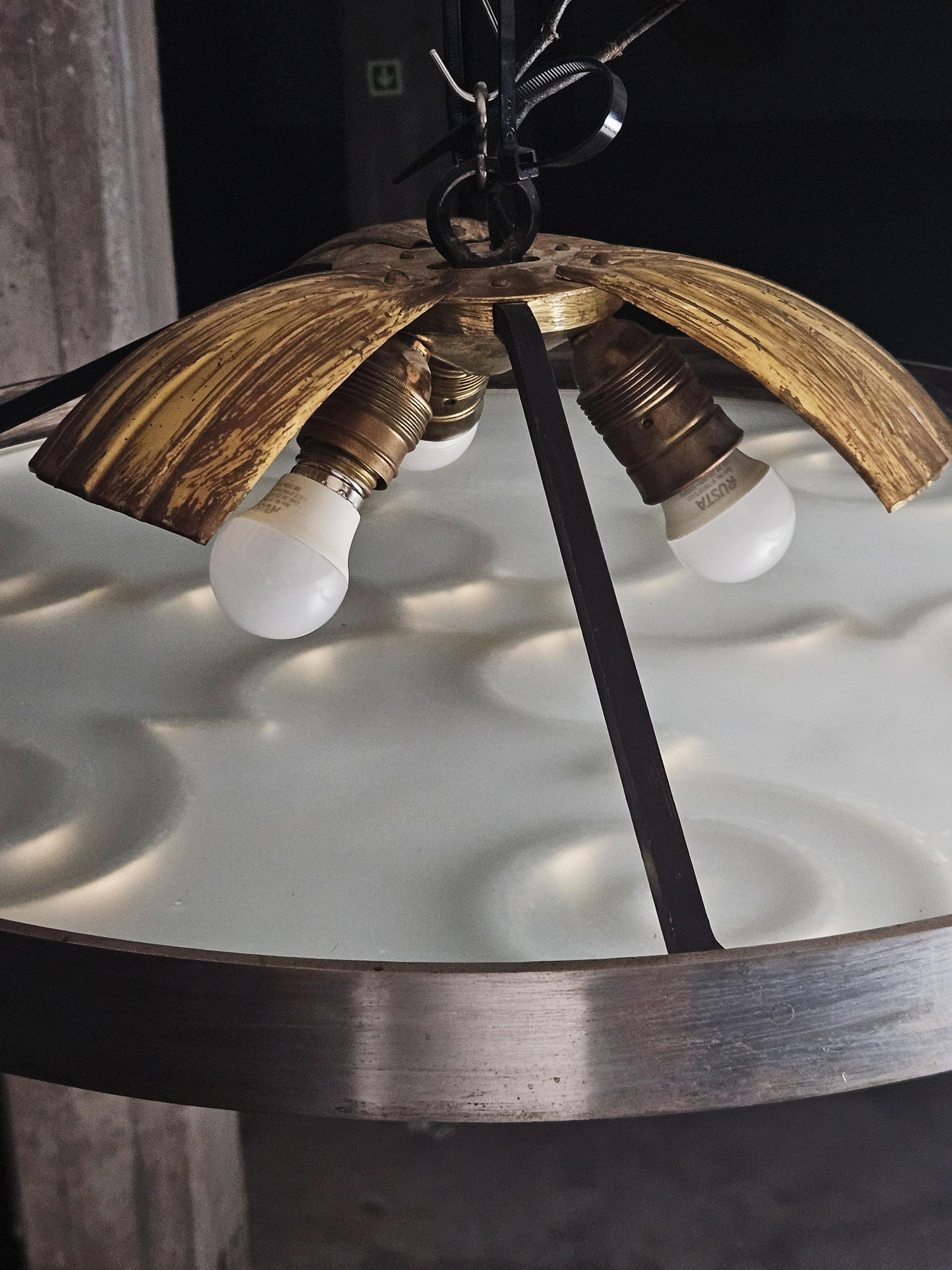 XX secolo Plafoniera Art déco di Lars Holmström per Arvika Konsthantverk, Svezia, 1930 in vendita