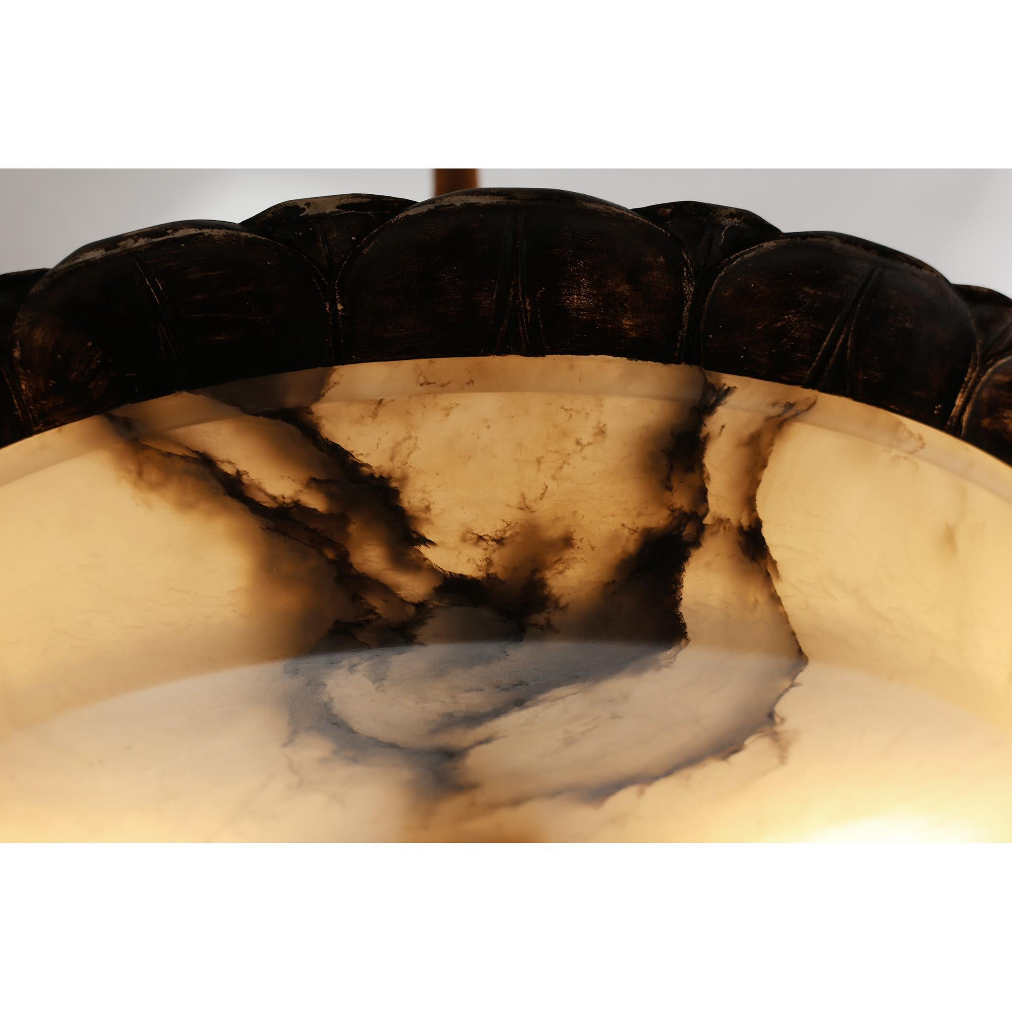 Metallo Lampadario da soffitto Art Carved, bronzo alabastro intagliato e annerito, anni '30 in vendita