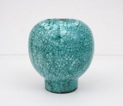 Art-déco-Vase in Boule-Form aus grüner Celadon-Glasur mit Rissglasur von Primavera, Art déco