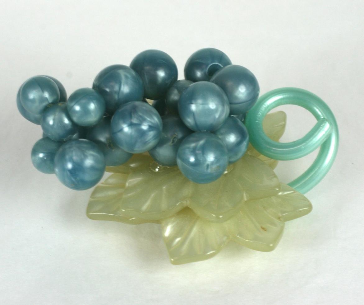 Art Deco Celluloid Grape Brooch In Good Condition For Sale In New York, NY