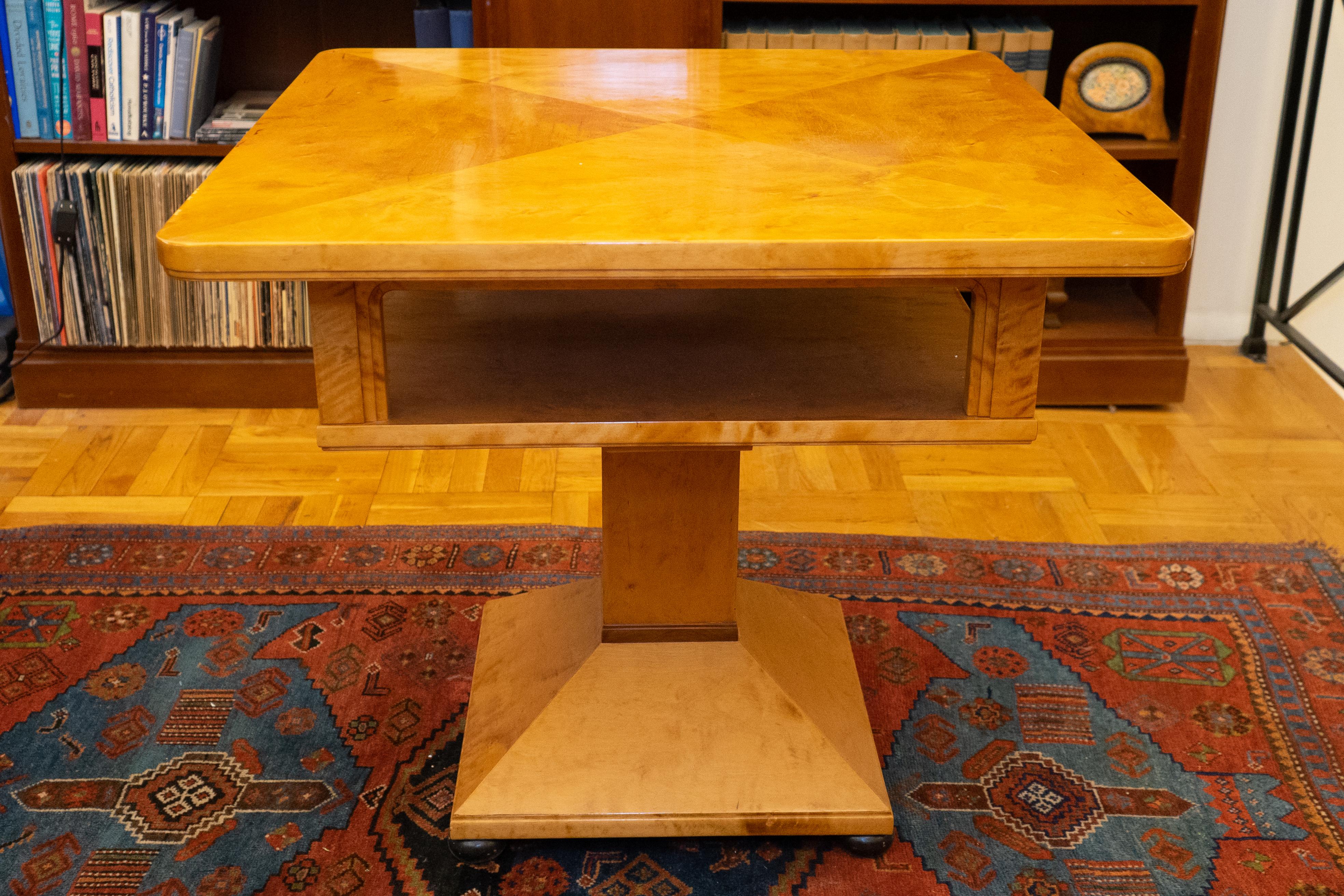 Art Deco Center Table in Birch For Sale 2