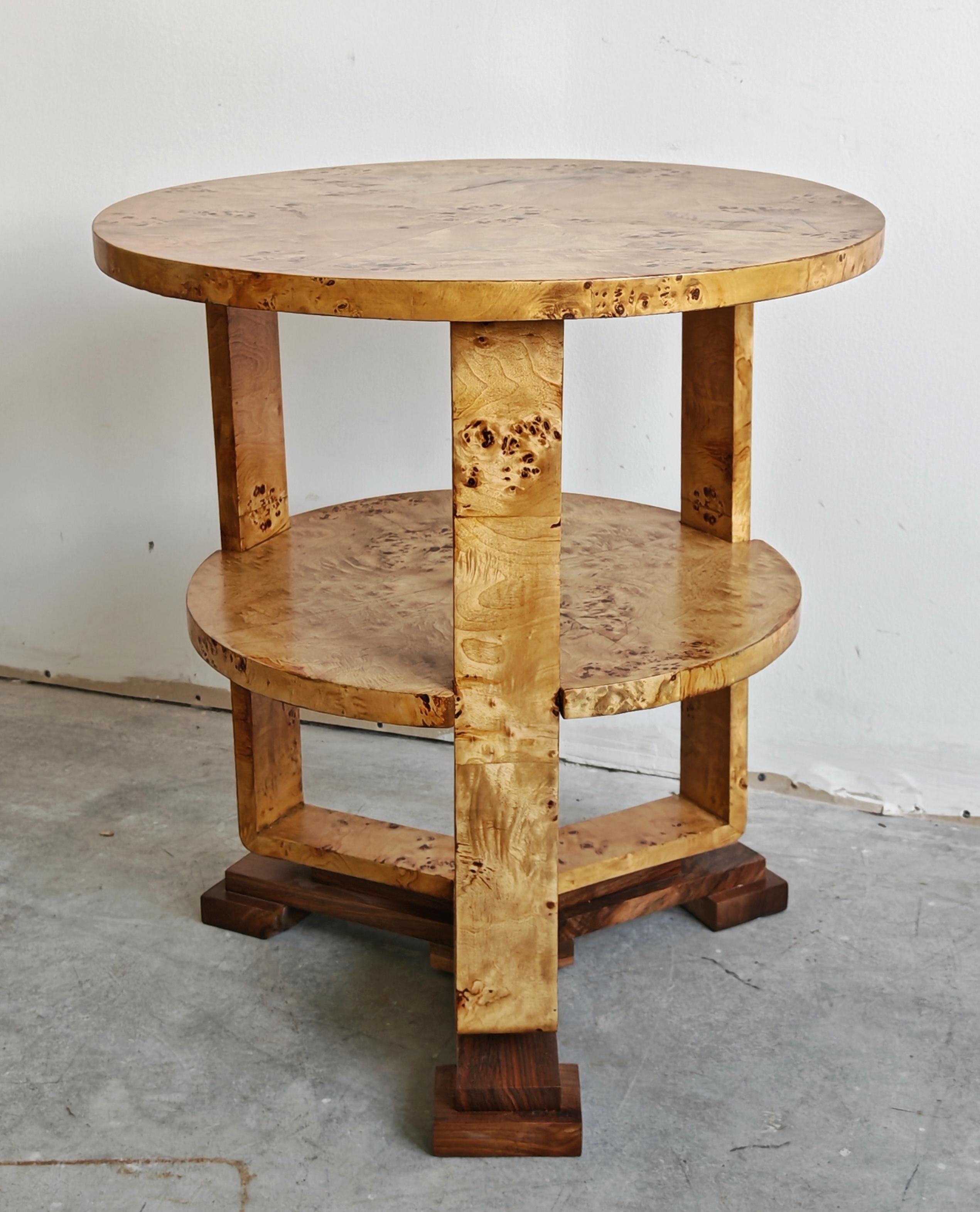 Autrichien Table centrale Art Déco en bois de ronce pour entrée, Autriche, années 1930 en vente