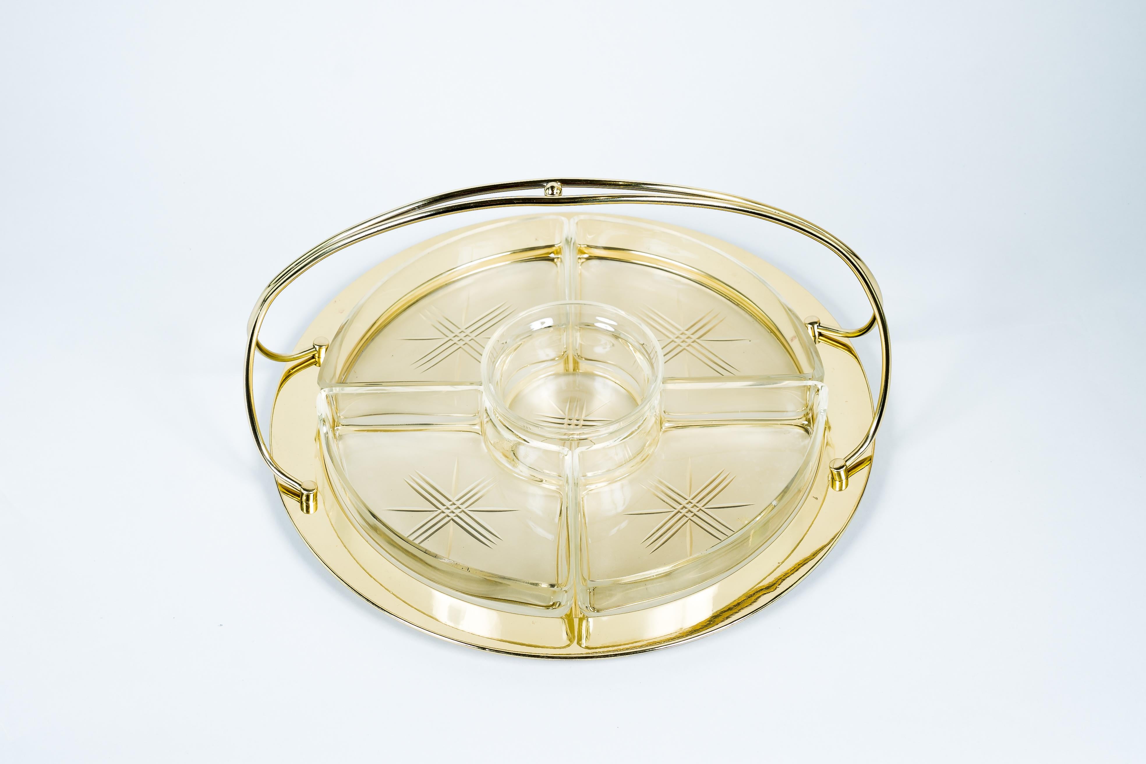 Art Deco Centerpiece Cut Glass and Brass Execution, Around 1920s For Sale 1
