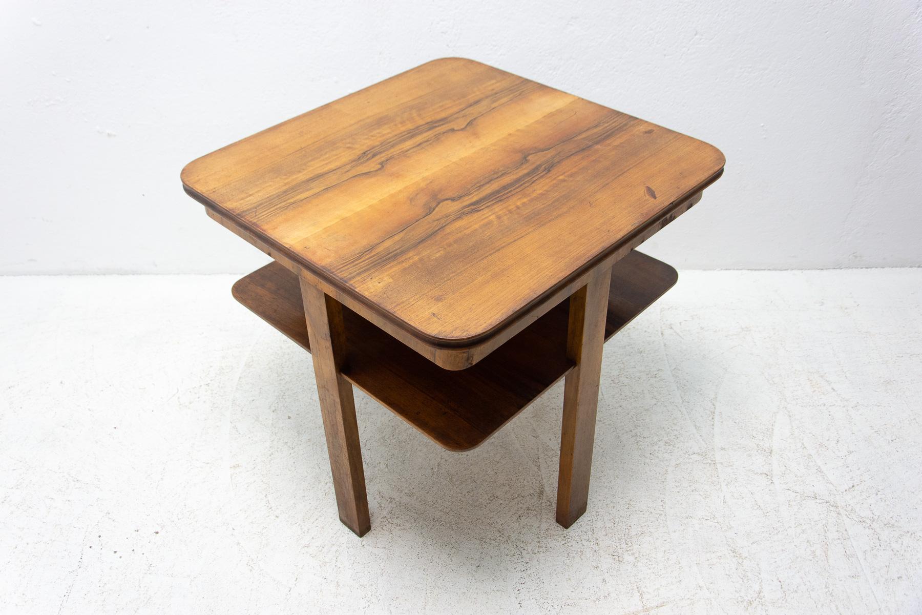 Art Deco Centre Table, Bohemia, 1930's, Bohemia In Good Condition For Sale In Prague 8, CZ