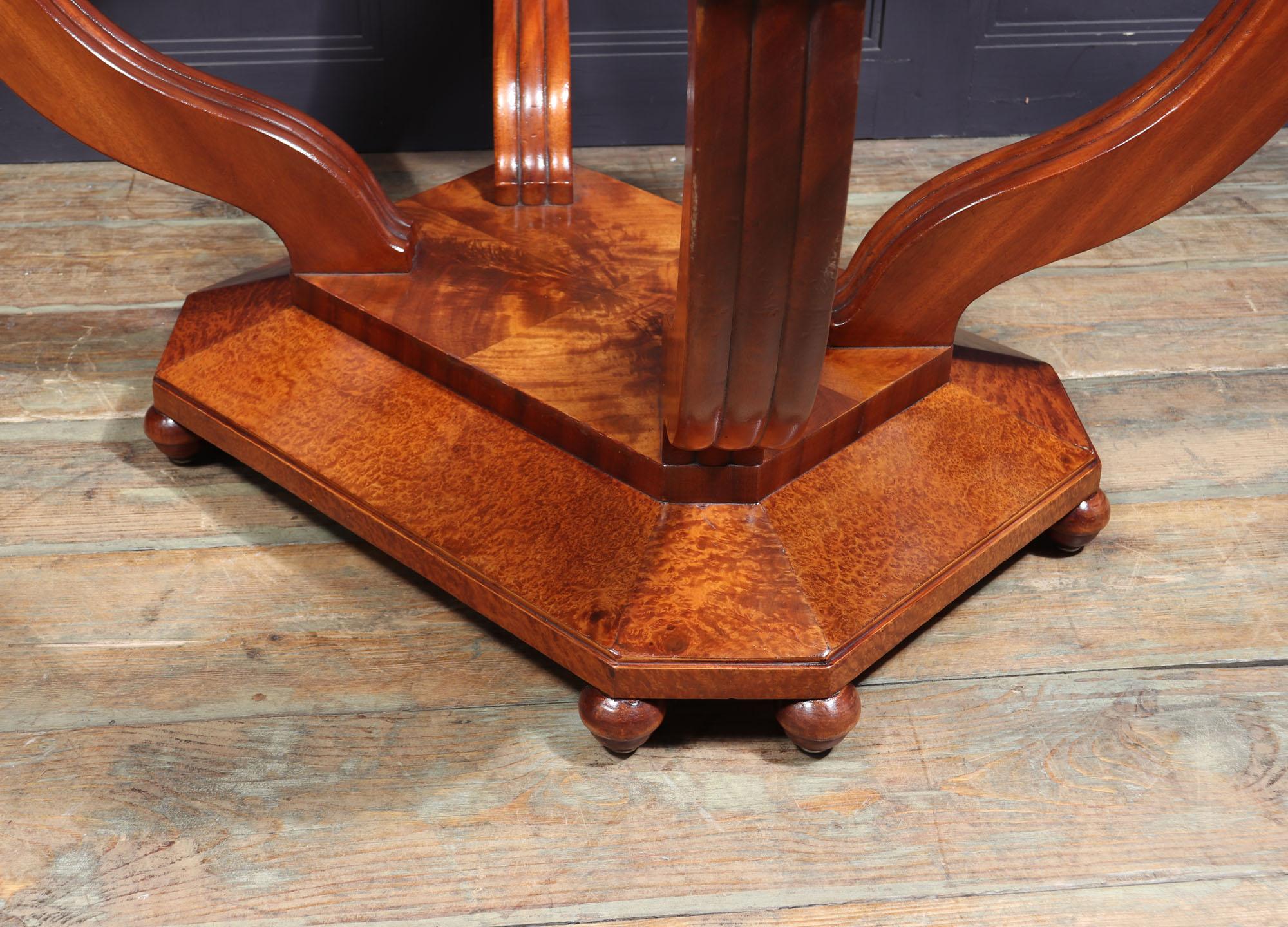 Art Deco Centre Table in Burr Yew For Sale 8