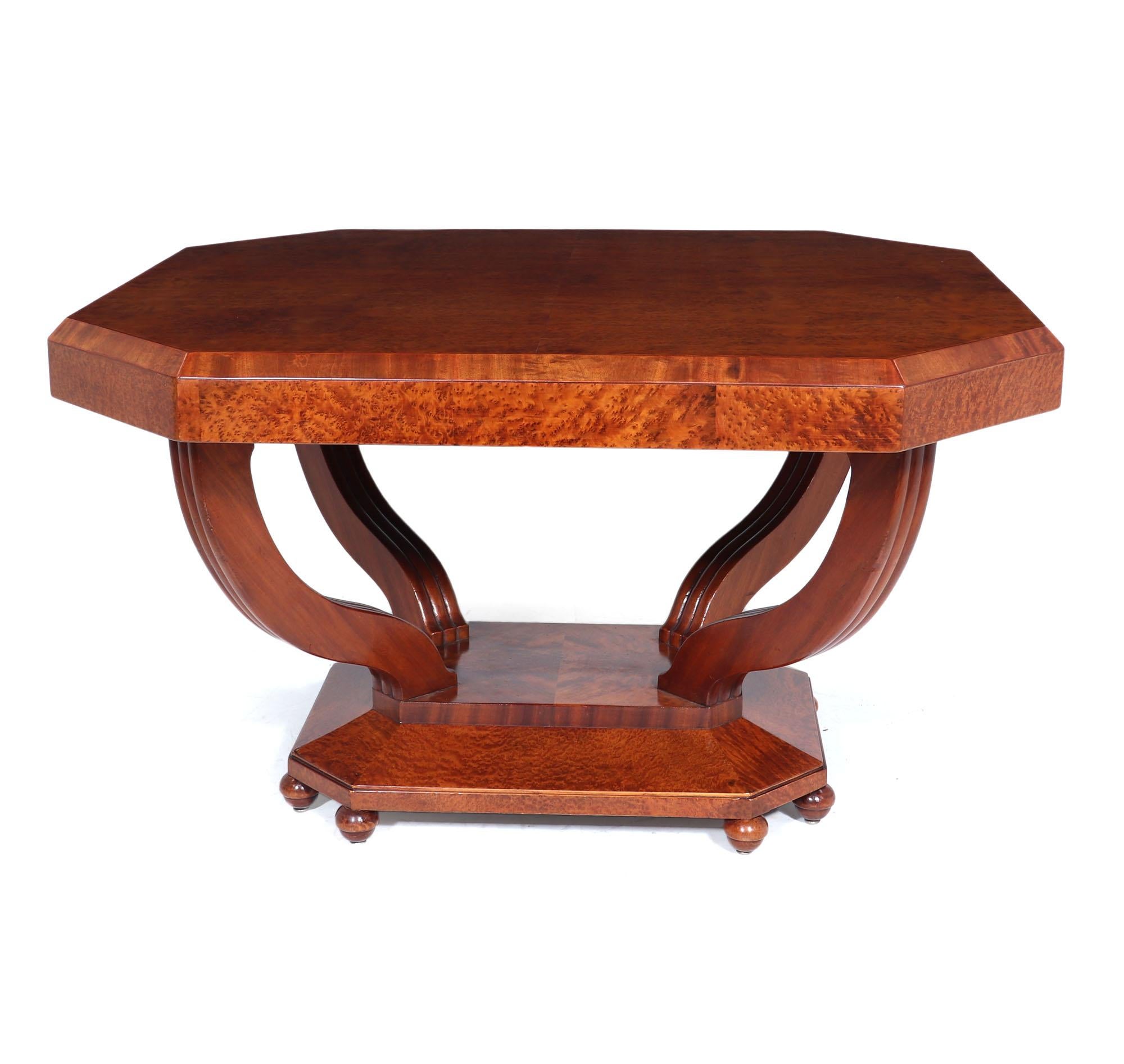 Early 20th Century Art Deco Centre Table in Burr Yew For Sale